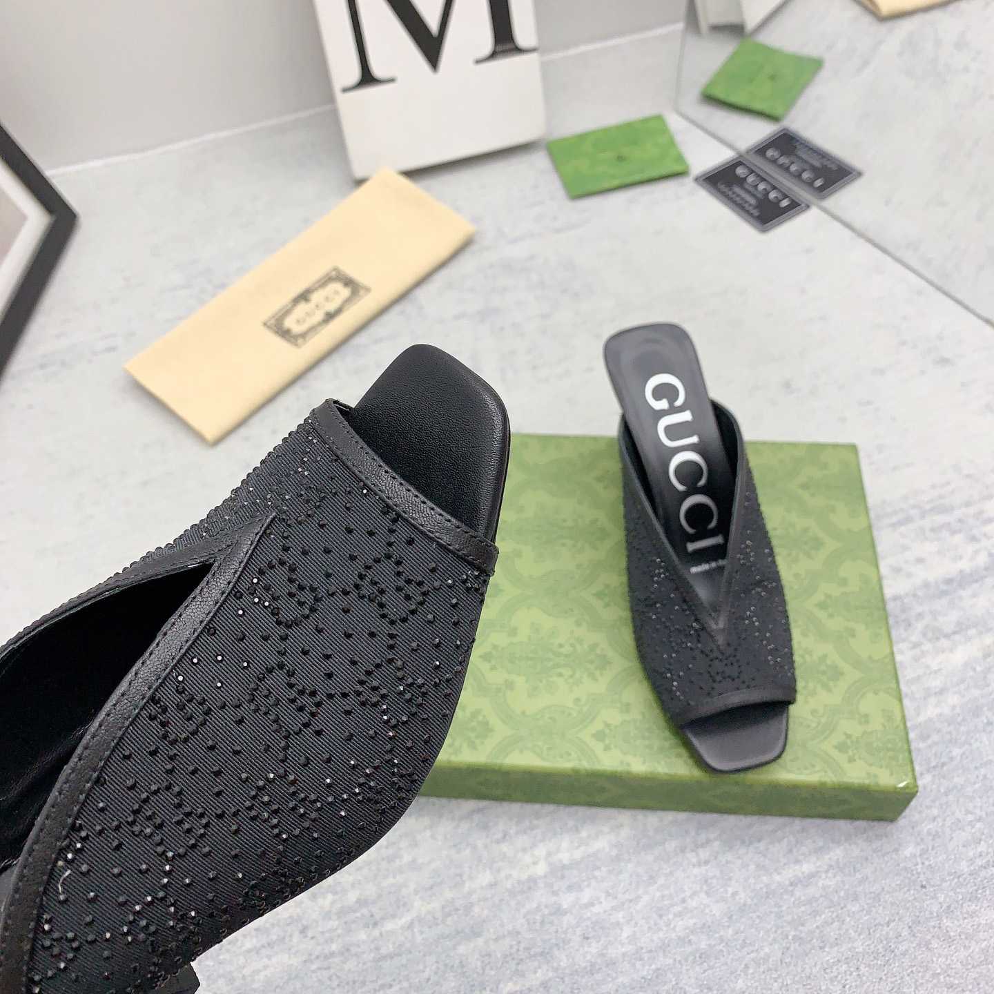 Gucci Women's GG Slide Sandal - PerfectKickZ
