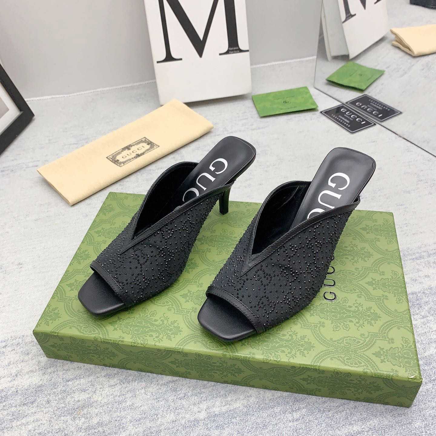 Gucci Women's GG Slide Sandal - PerfectKickZ
