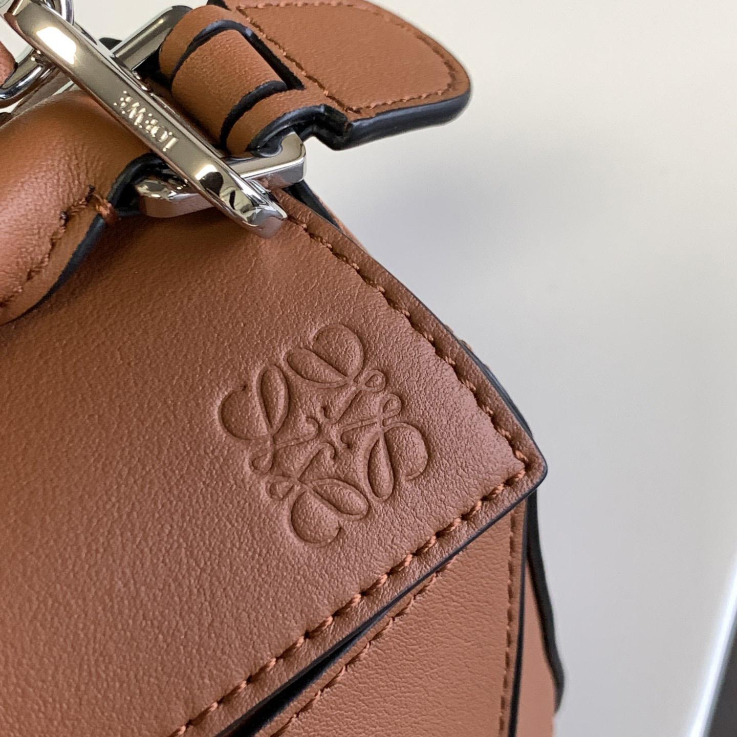 Loewe Mini Puzzle Bag In Classic Calfskin - PerfectKickZ