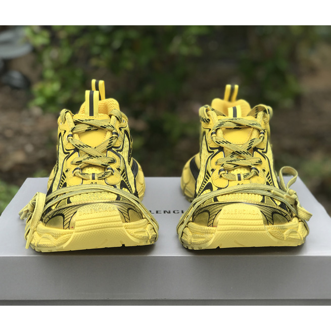 Balenciaga 3XL Trainers In Yellow - PerfectKickZ