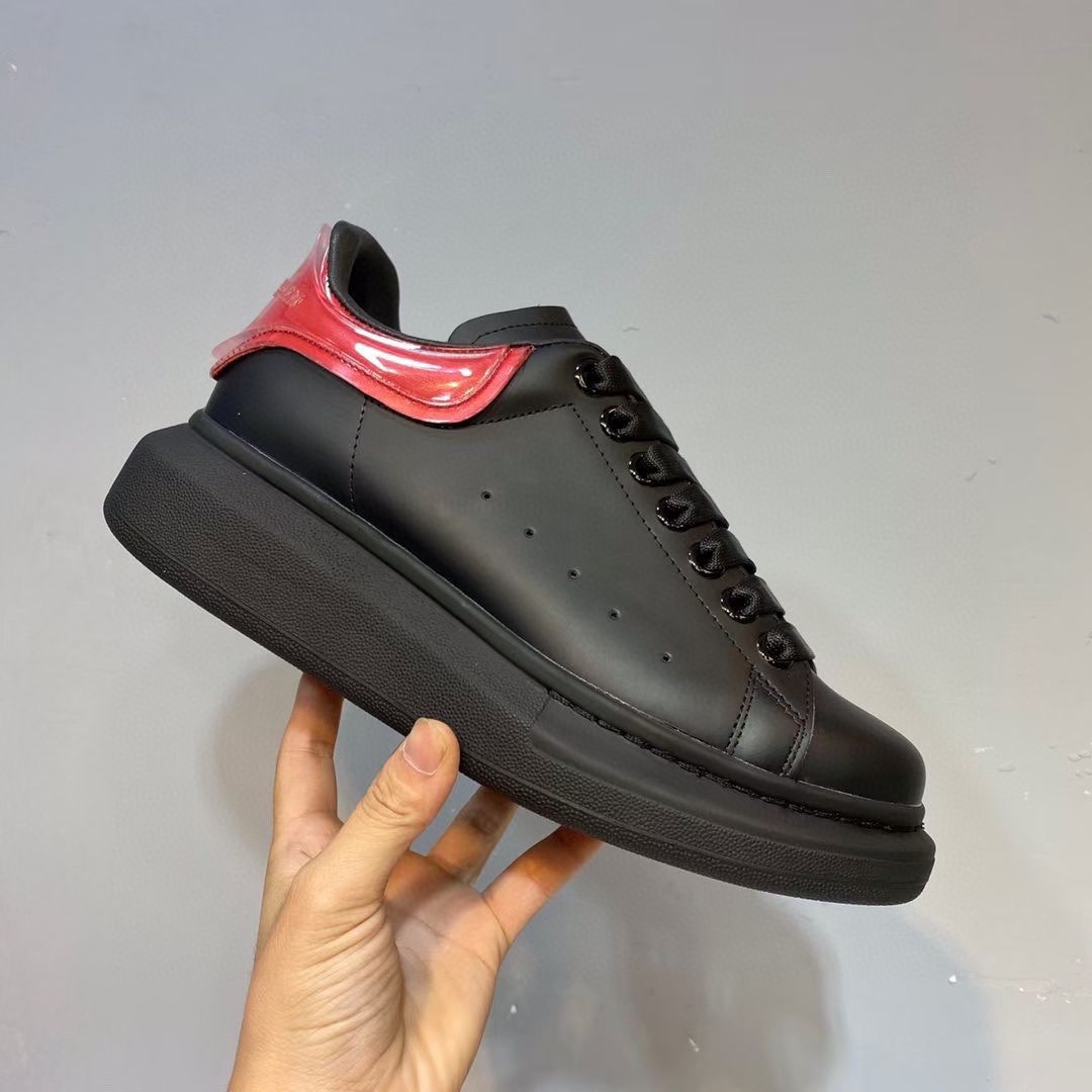 Alexander Mqueen Oversized Sneaker In Black - PerfectKickZ