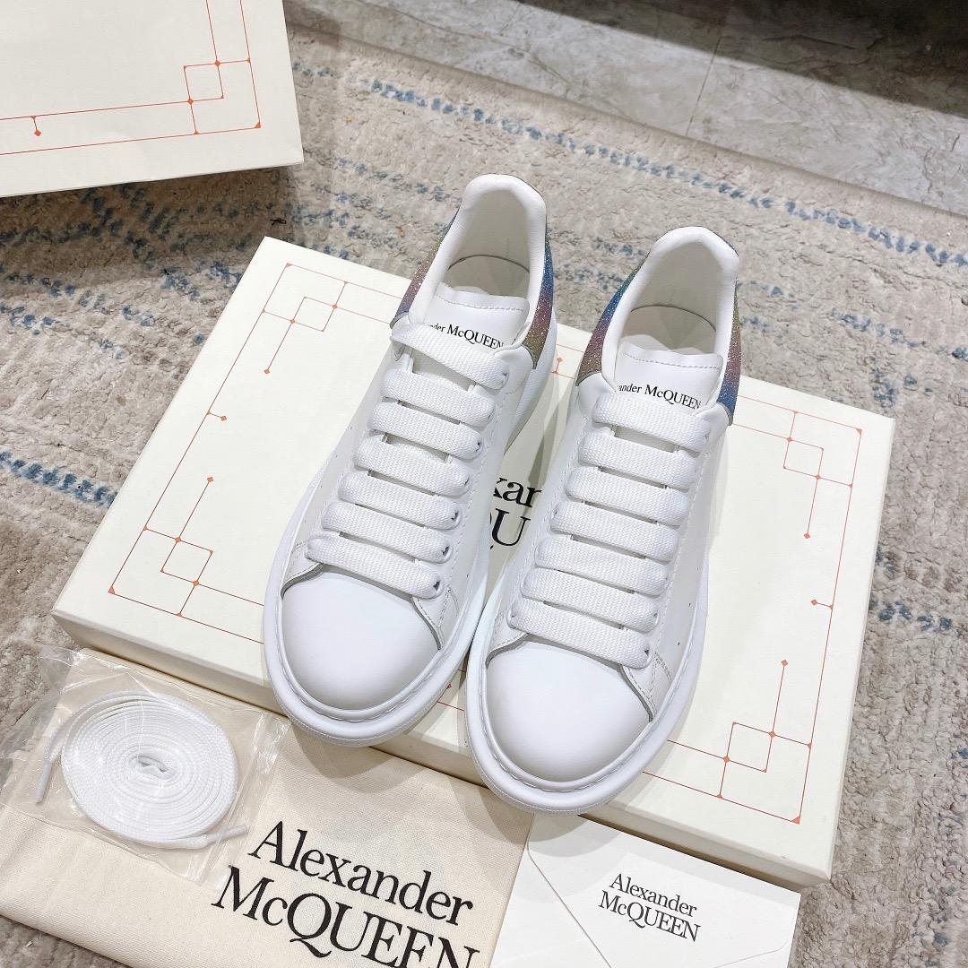 Alexander Mqueen Oversized Sneaker In White - PerfectKickZ