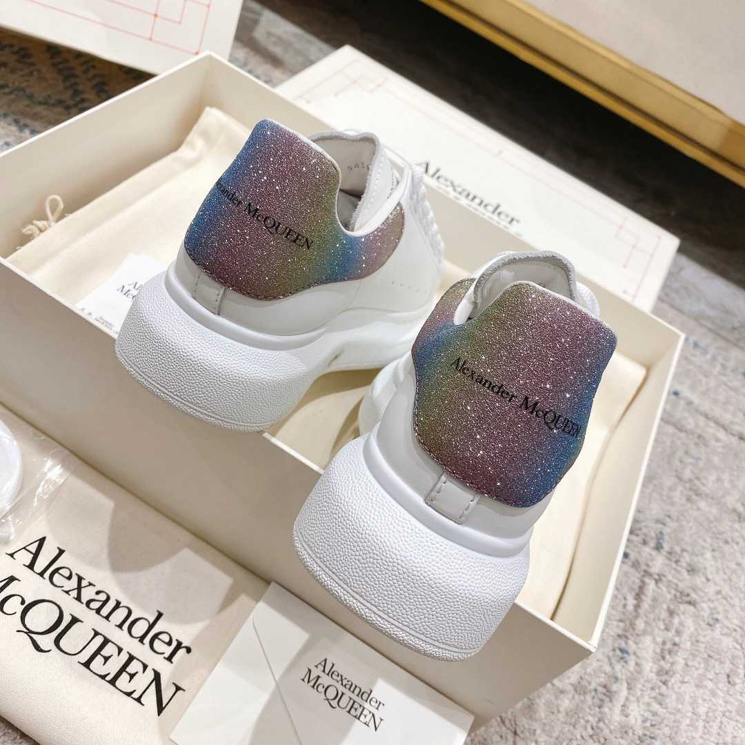 Alexander Mqueen Oversized Sneaker In White - PerfectKickZ