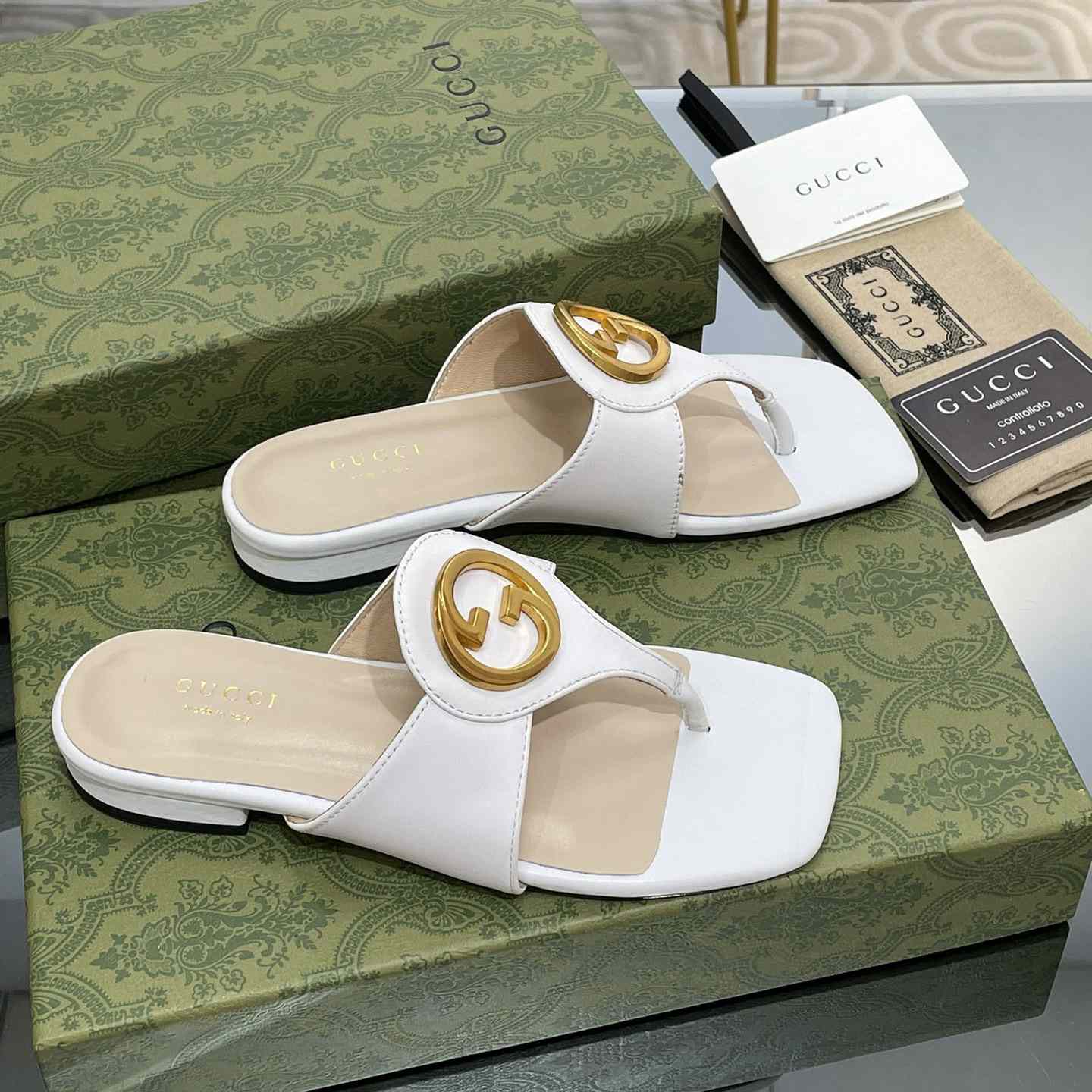 Gucci Women's Gucci Blondie Thong Sandal - PerfectKickZ
