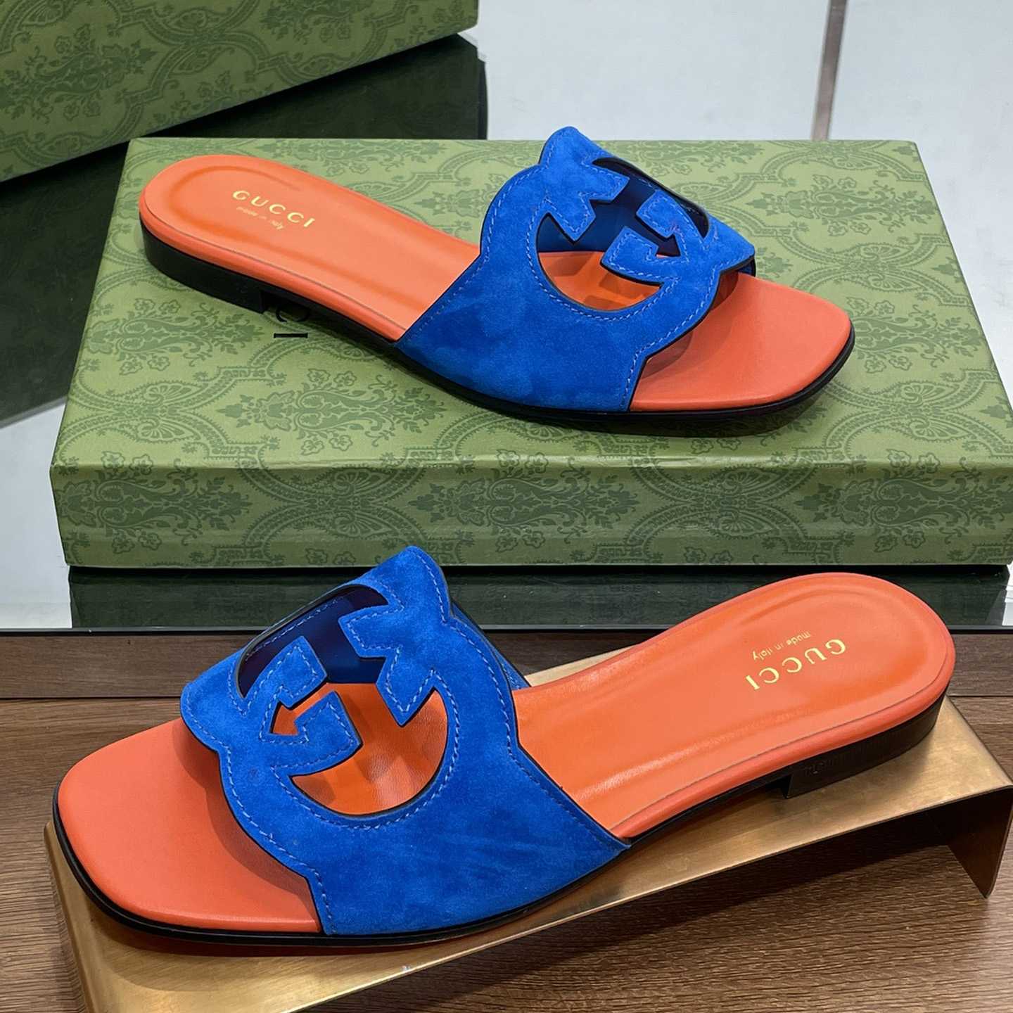 Gucci Women's Interlocking G Cut-out Slide Sandal - PerfectKickZ