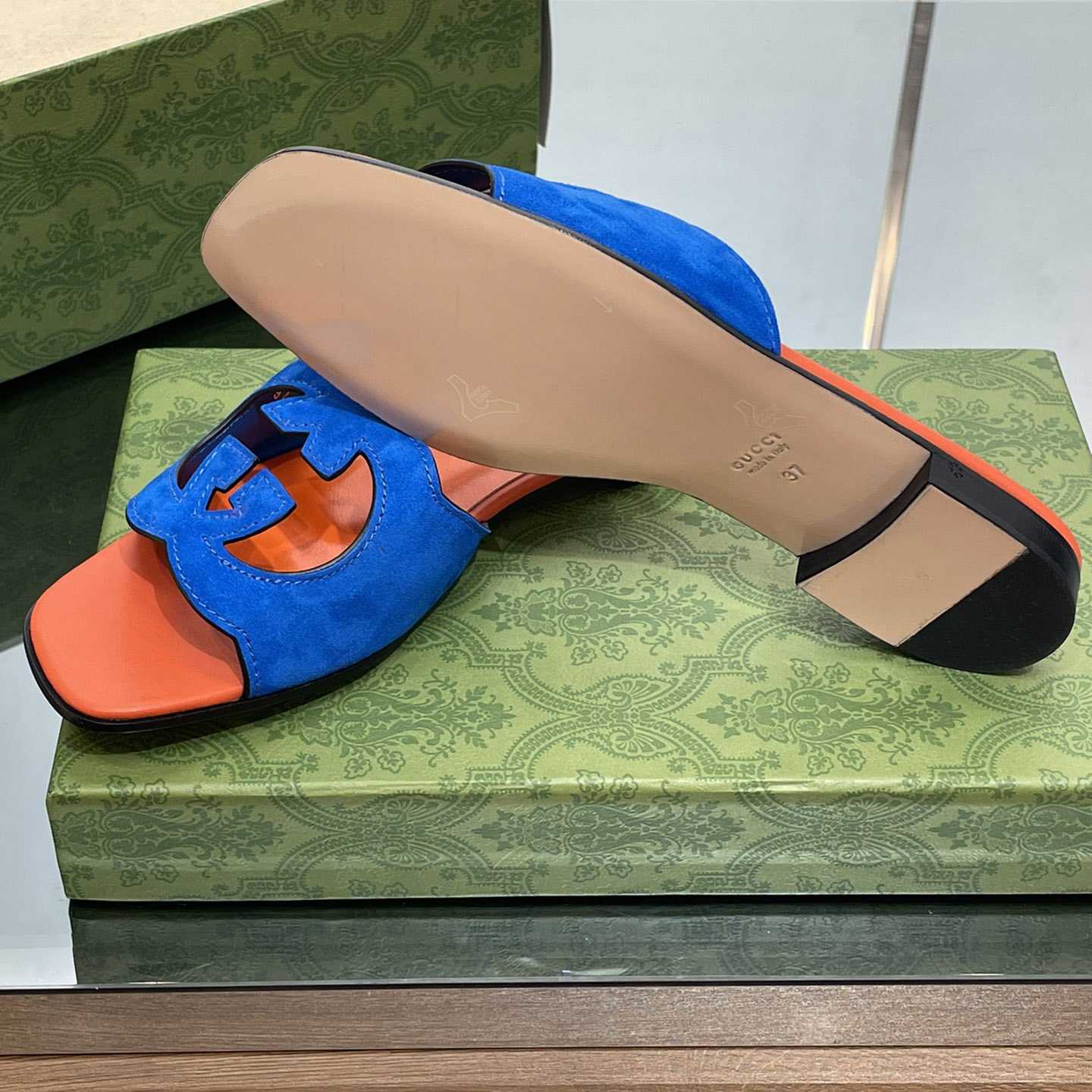 Gucci Women's Interlocking G Cut-out Slide Sandal - PerfectKickZ