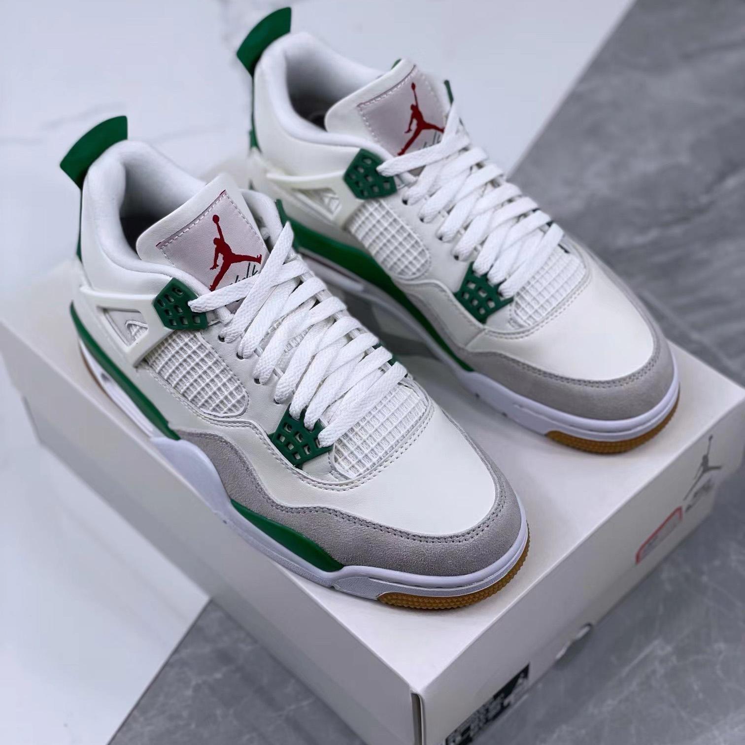 Nike SB x Air Jordan 4 “Pine Green”Sneaker      DR5415-103 - PerfectKickZ