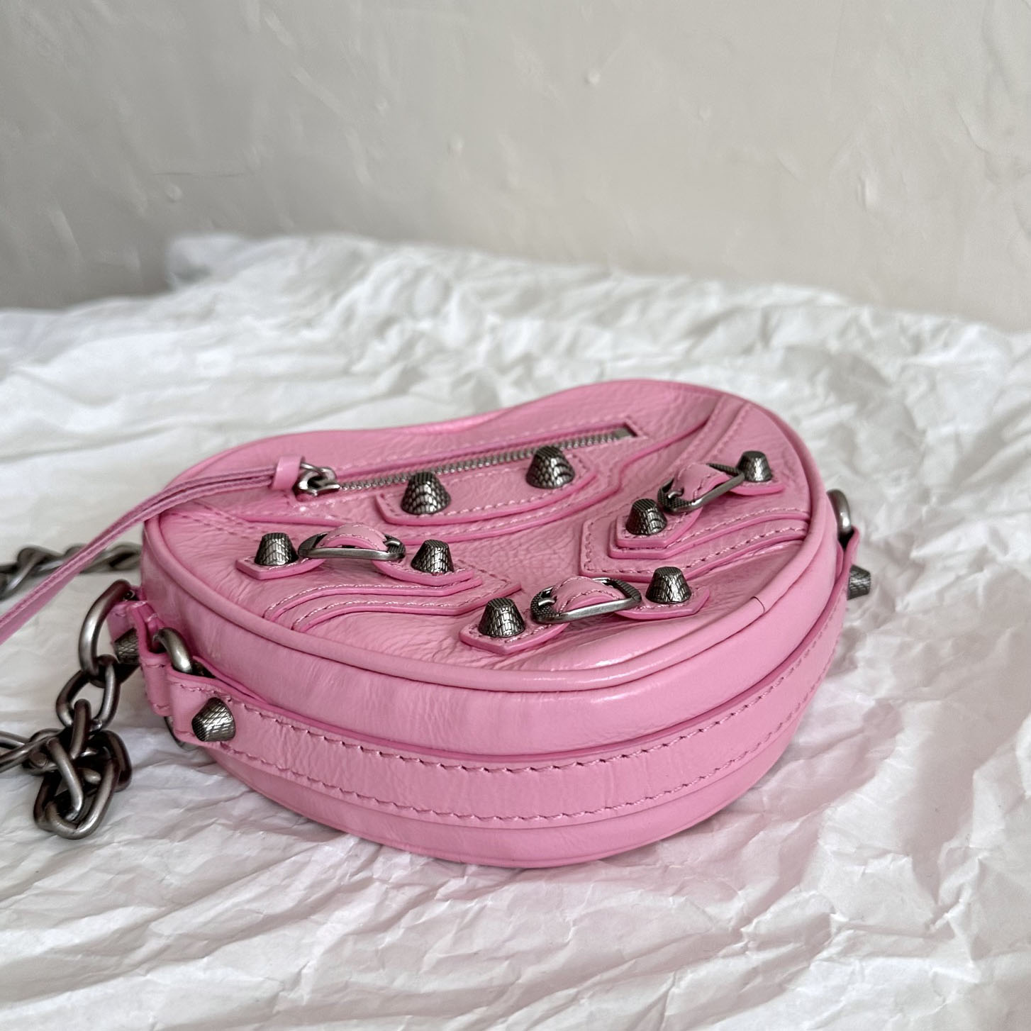 Balenciaga Le Cagole Heart Mini Bag In Pink  (16-12.7-4.5cm) - PerfectKickZ