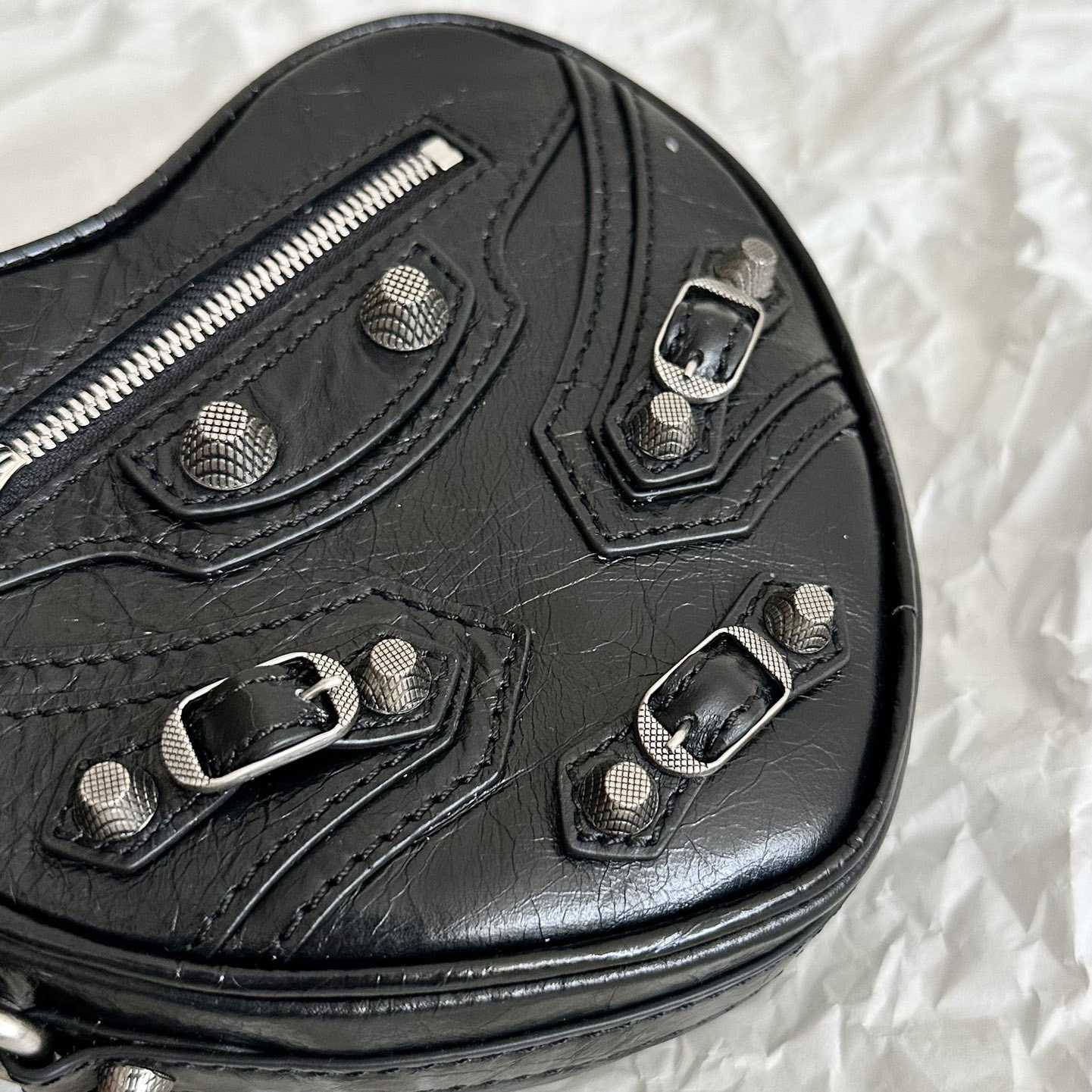 Balenciaga Le Cagole Heart Mini Bag In Black(16-12.7-4.5cm) - PerfectKickZ