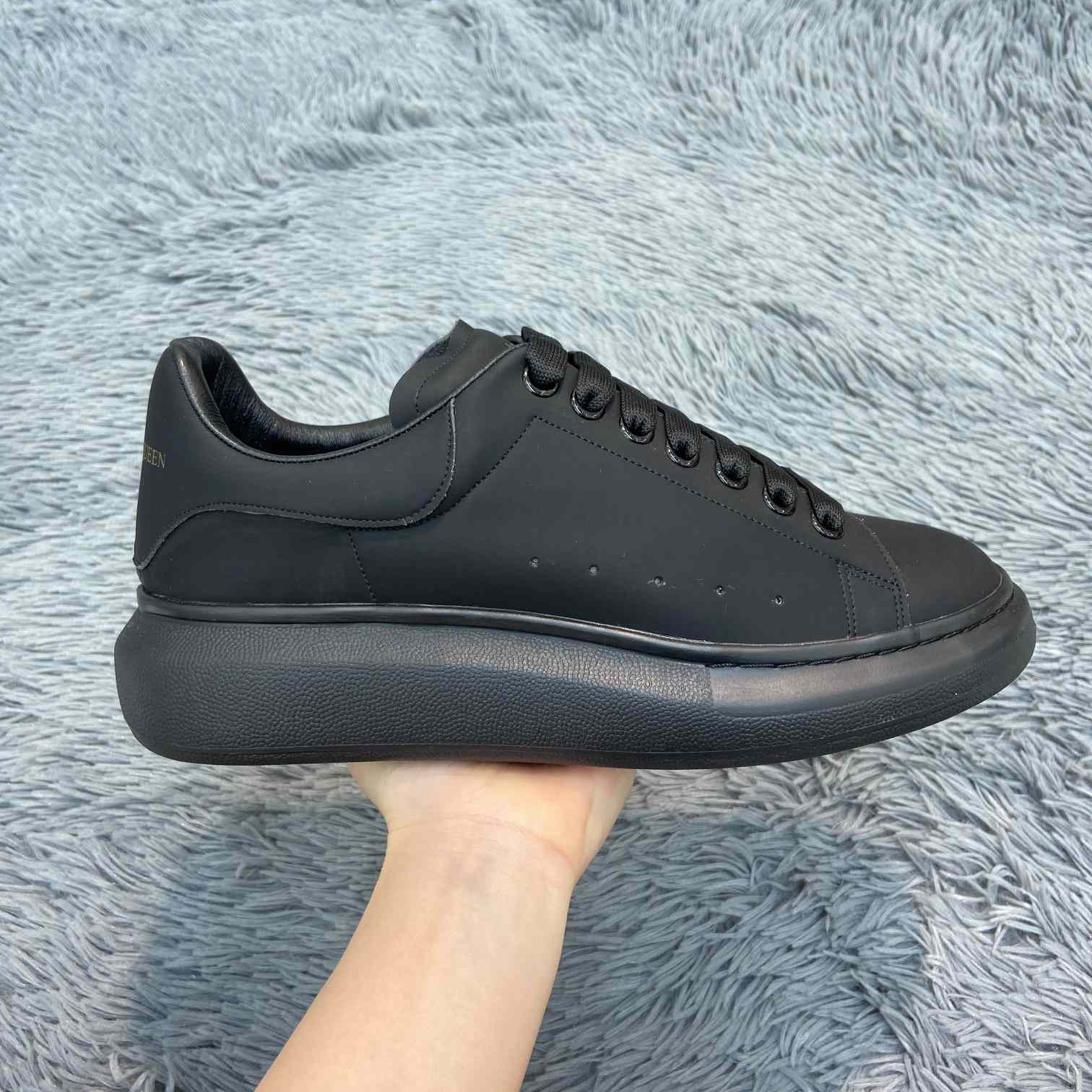 Alexander Mqueen Oversized Sneaker In Black - PerfectKickZ