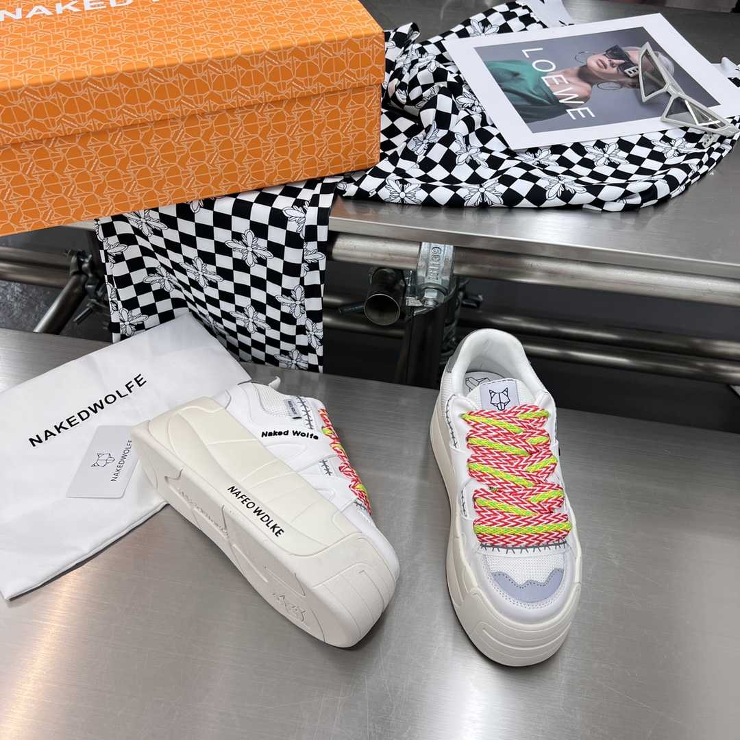 Naked Wolfe Slider White - PerfectKickZ