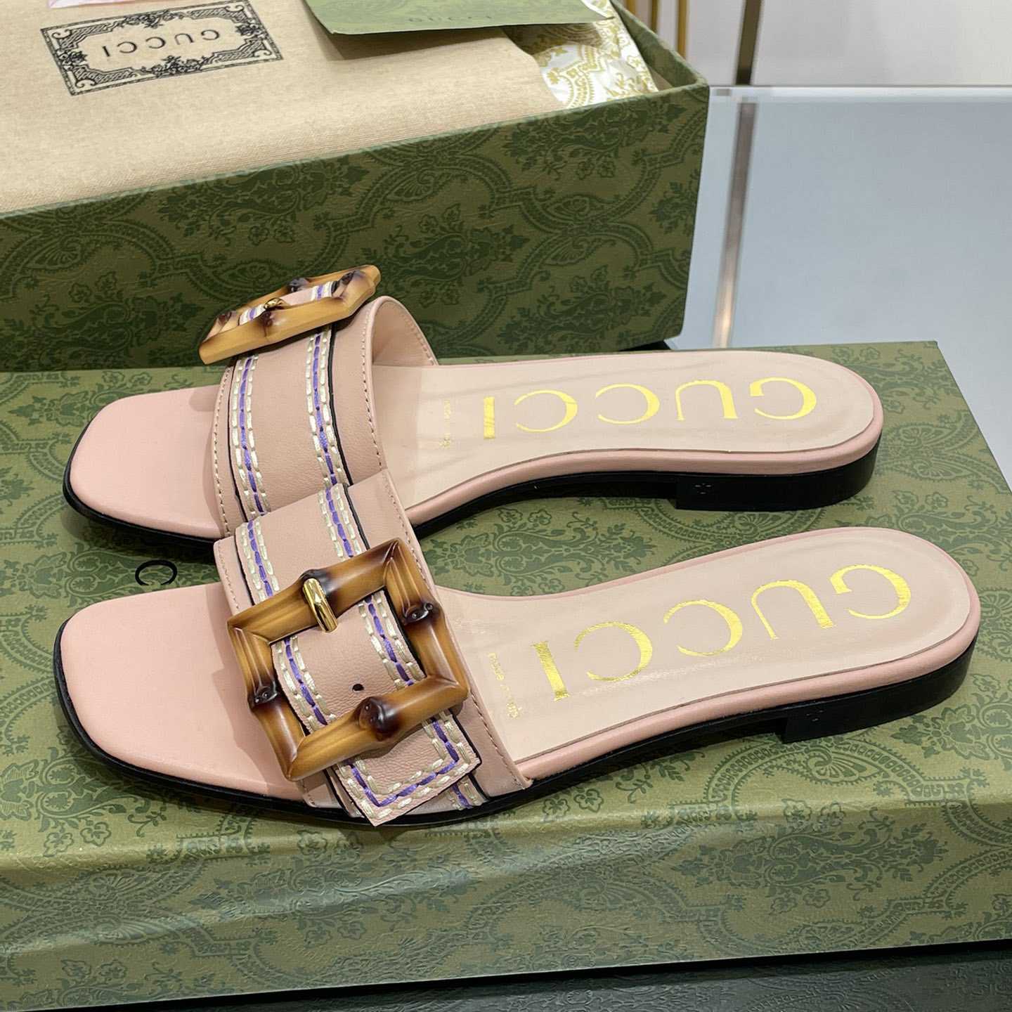 Gucci Women's Slide Sandal With Bamboo Buckle - PerfectKickZ