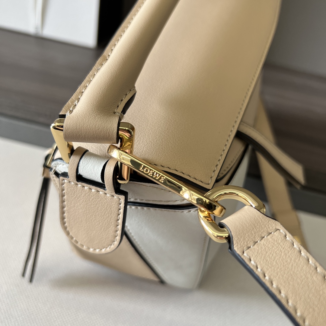 Loewe Small Puzzle Bag In Classic Calfskin - PerfectKickZ
