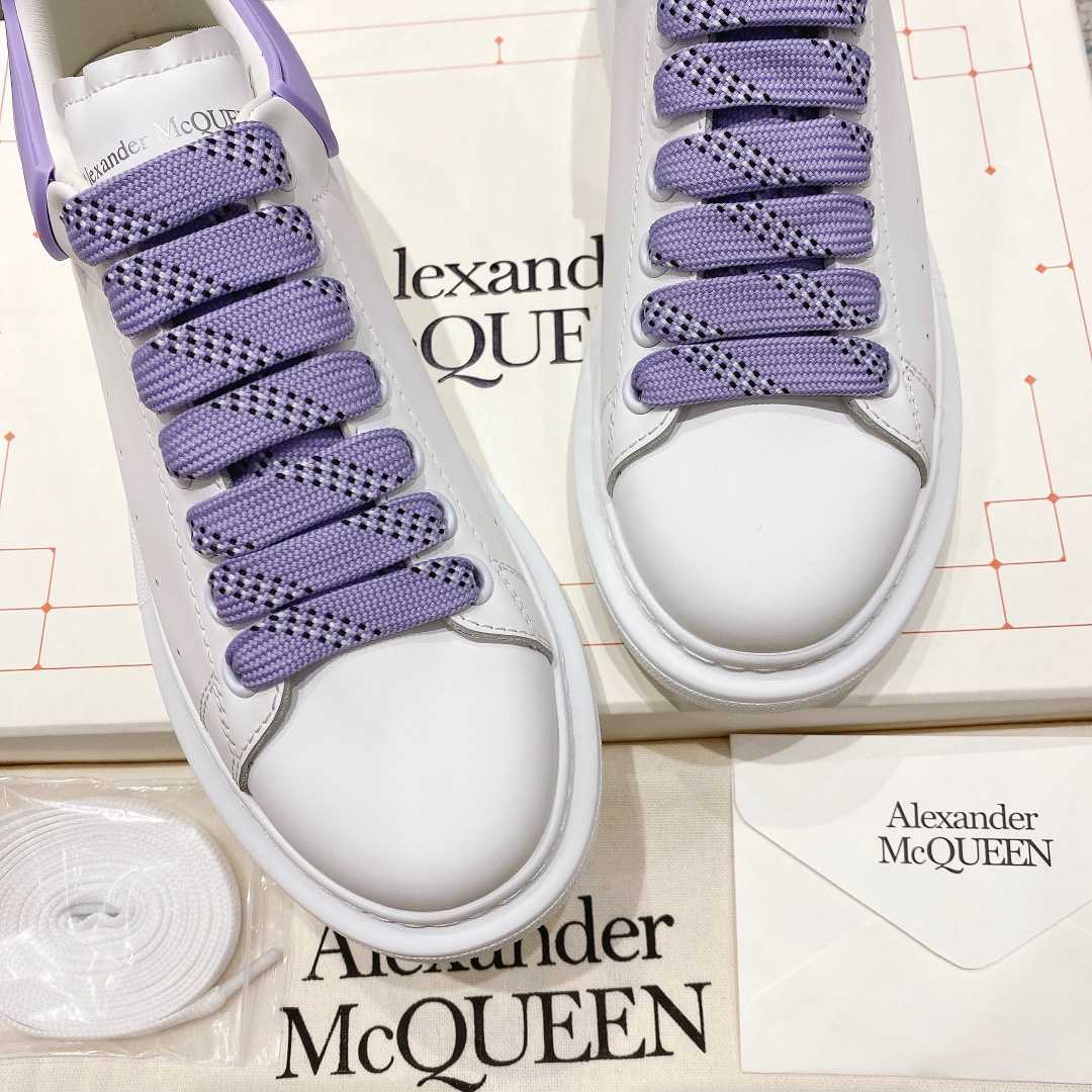 Alexander Mqueen Oversized Sneaker In White - PerfectKickZ