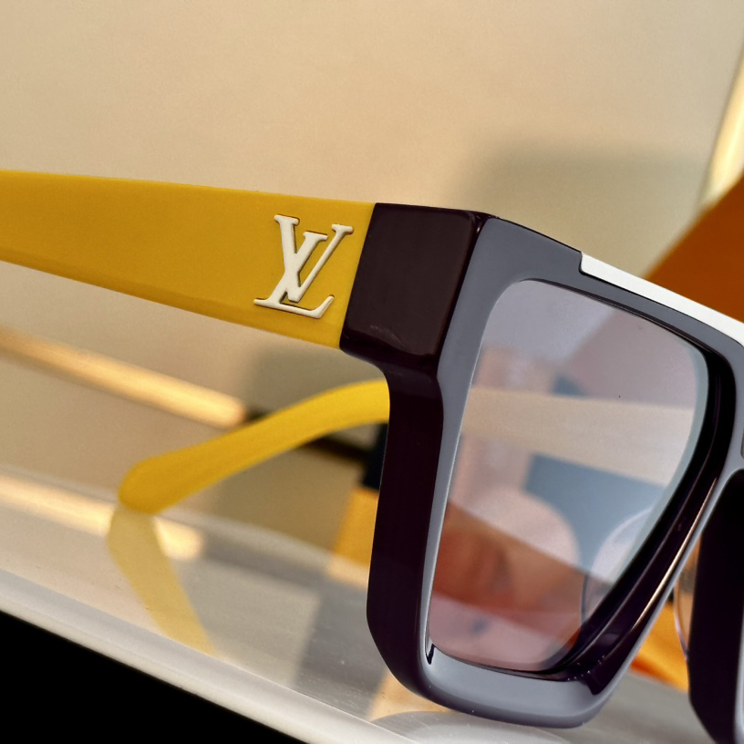 Louis Vuitton 1.1 Evidence Sunglasses    Z1894W - PerfectKickZ