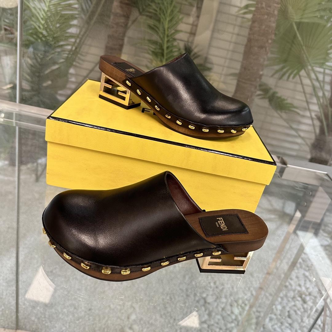 Fendi Baguette Show Black Leather Medium-heel Clogs - PerfectKickZ