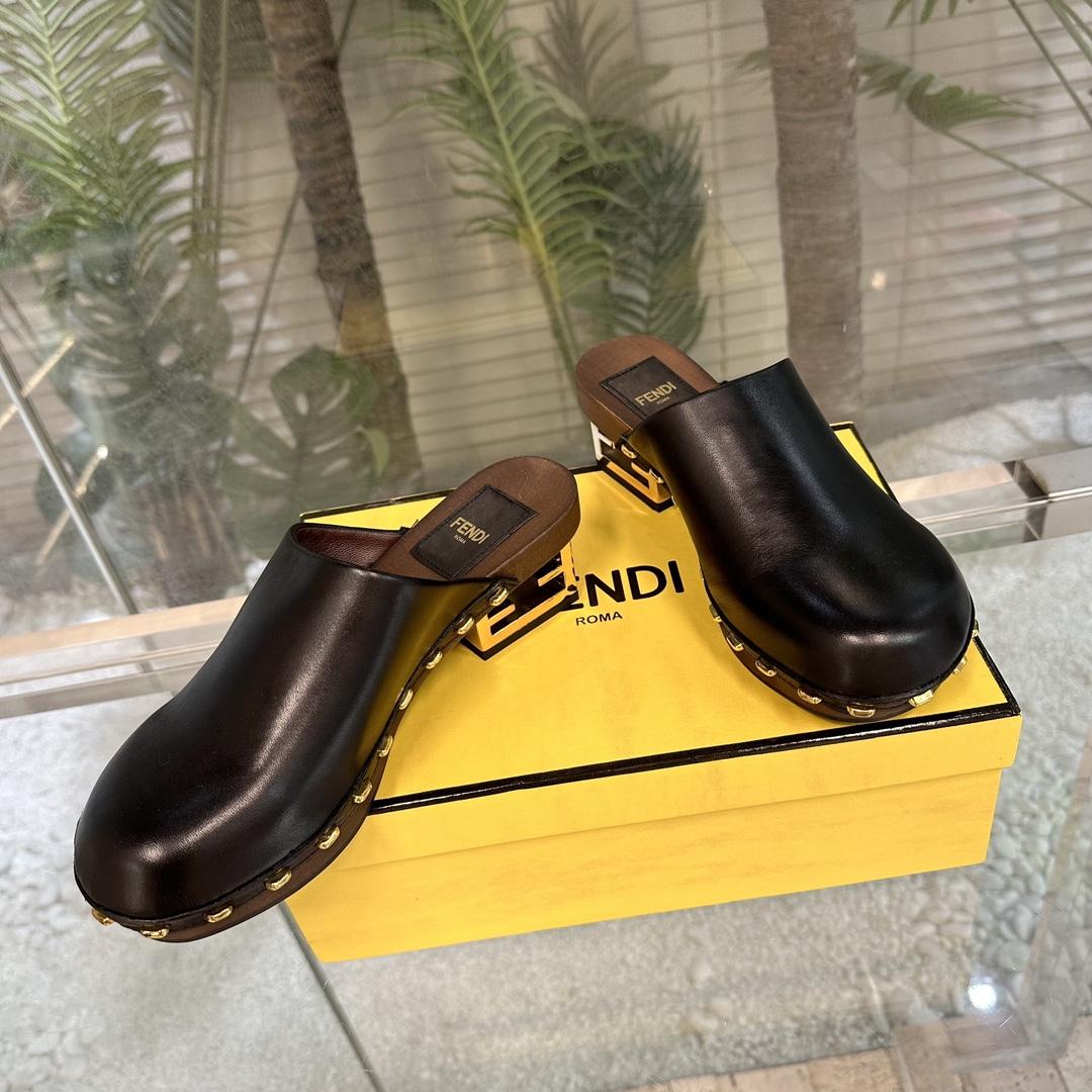 Fendi Baguette Show Black Leather Medium-heel Clogs - PerfectKickZ