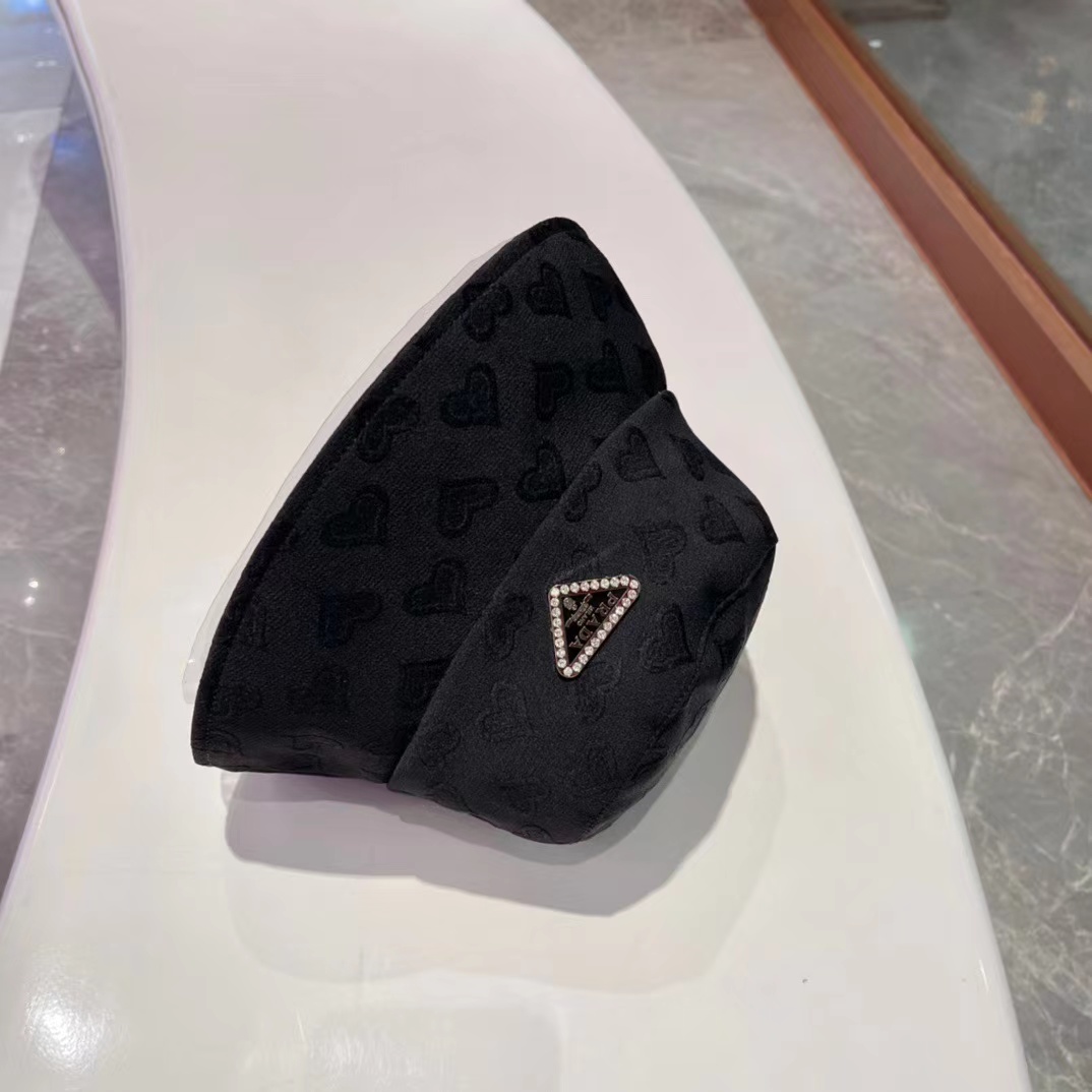 Prada Bucket Hat - PerfectKickZ