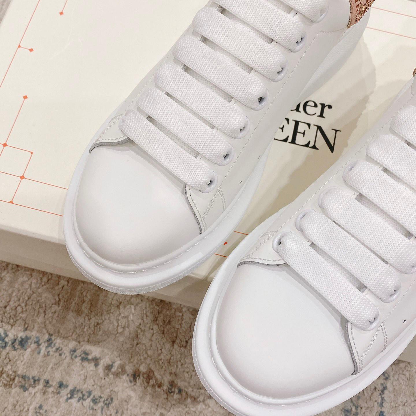 Alexander Mqueen Oversized Sneaker In White - PerfectKickZ