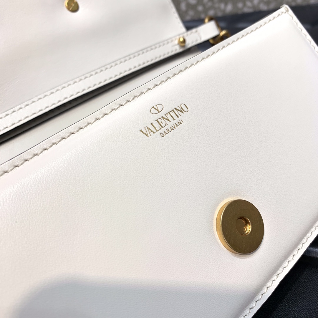 Valenti Locò Small Shoulder Bag In Calfskin - PerfectKickZ