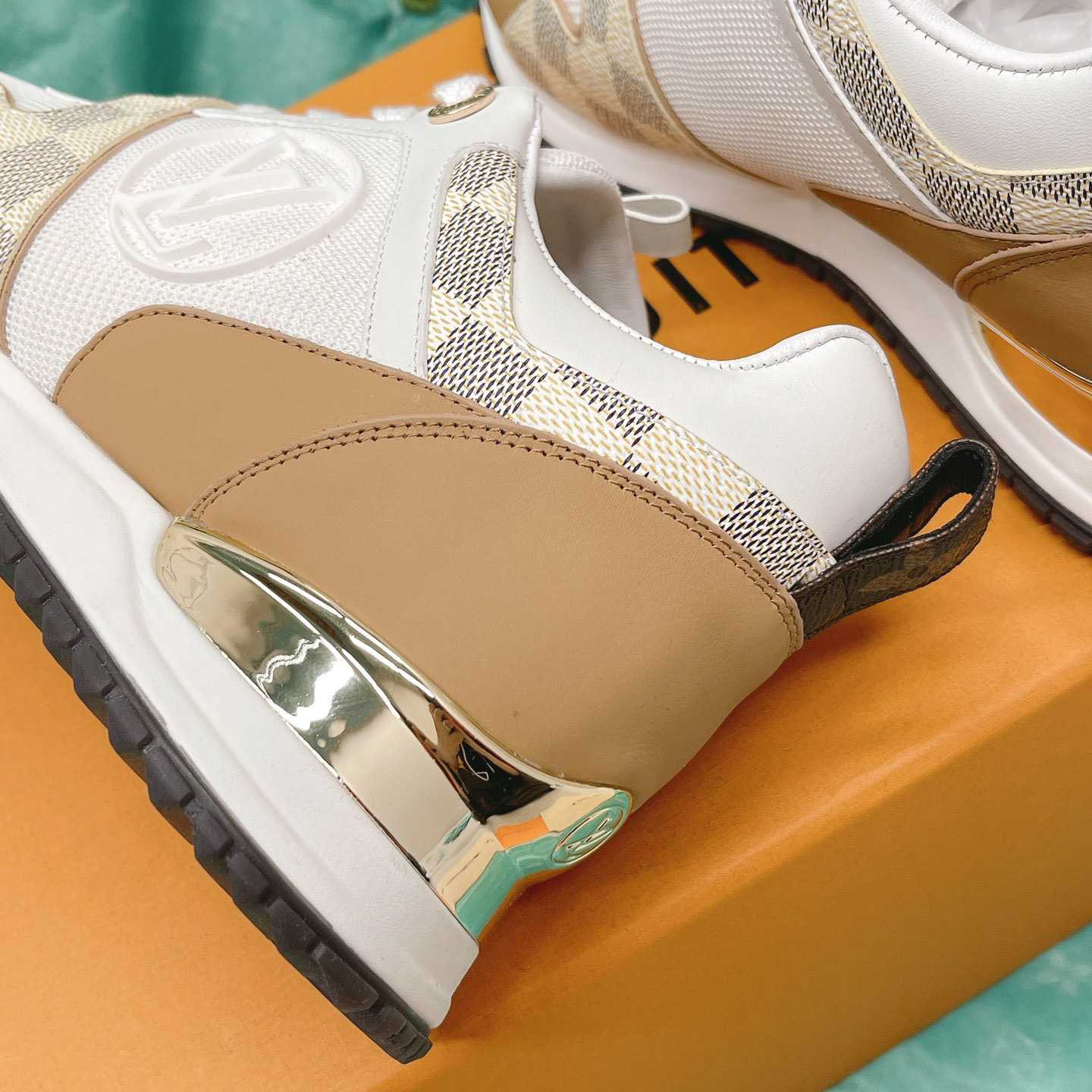 Louis Vuitton Run Away Sneaker      1AAWFD - PerfectKickZ