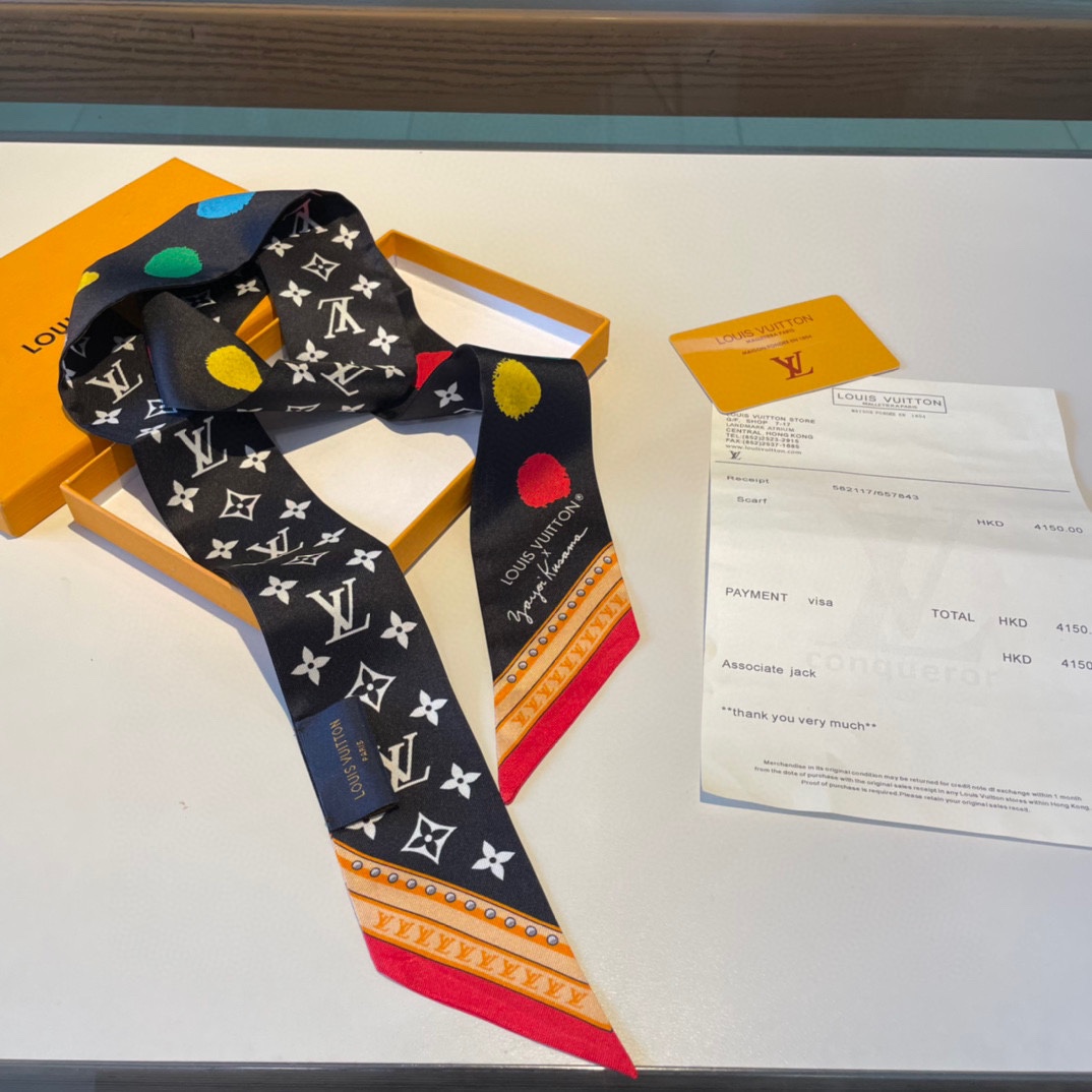 Louis Vuitton LV x YK Painted Dots Monogram BB Bandeau   M78485 - PerfectKickZ