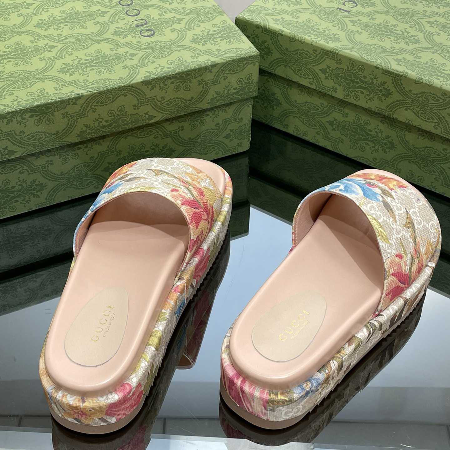 Gucci Women's GG Flora Slide Sandal - 