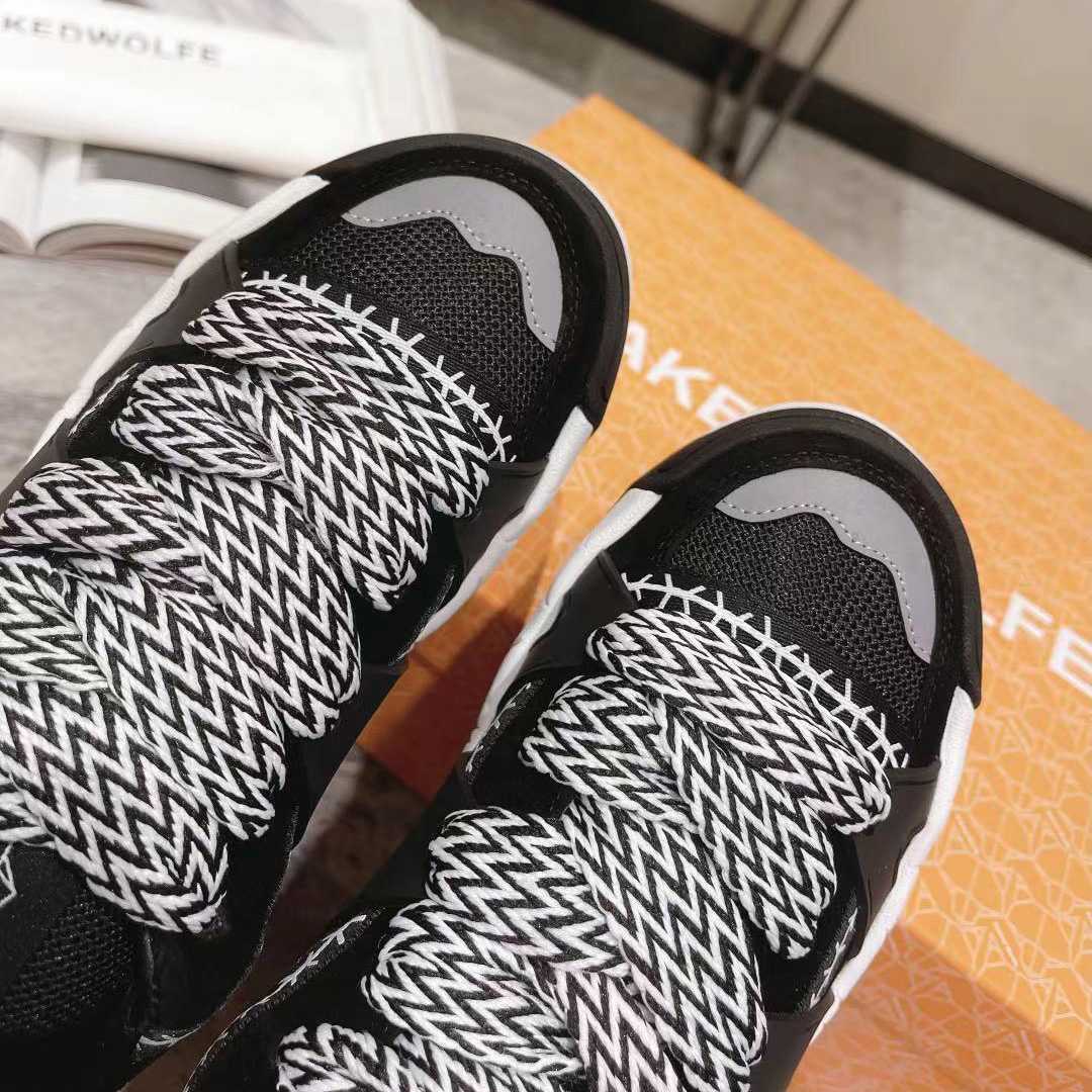 Naked Wolfe Slider Black - PerfectKickZ