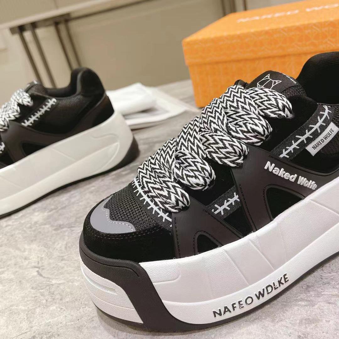 Naked Wolfe Slider Black - PerfectKickZ
