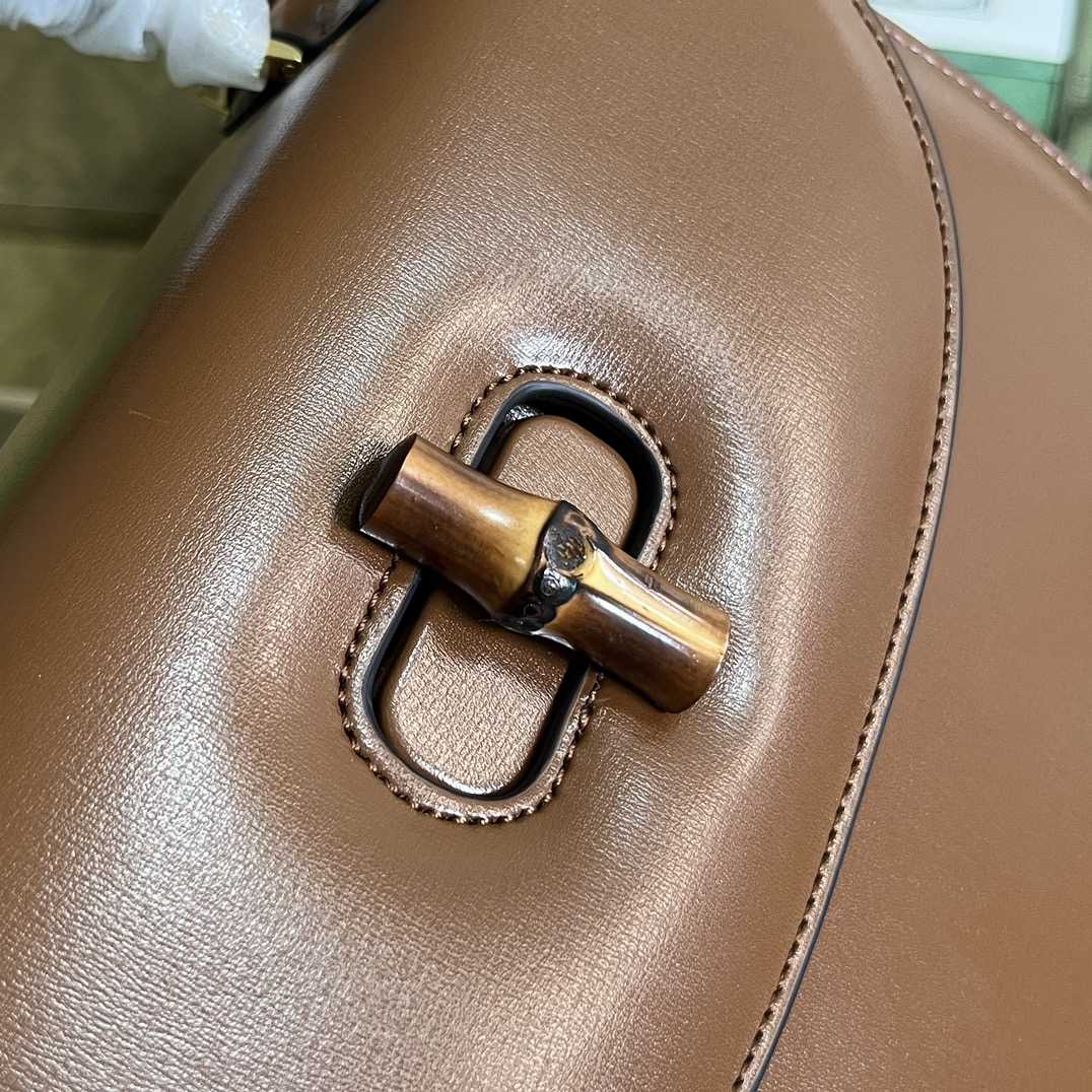 Gucci Bamboo 1947 Medium Top Handle Bag(26-17-9cm) - PerfectKickZ