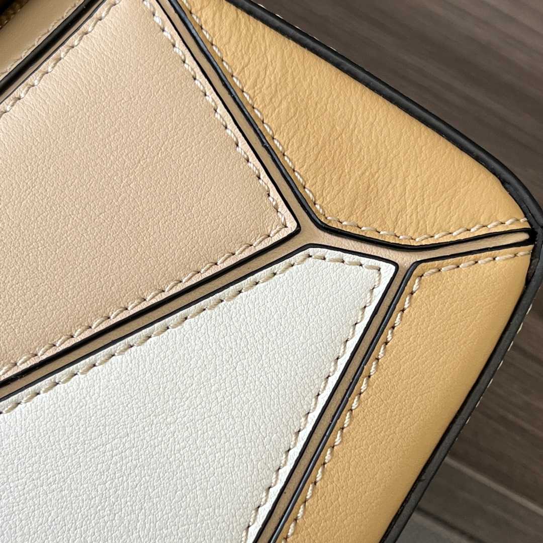 Loewe Mini Puzzle Bag In Classic Calfskin - PerfectKickZ