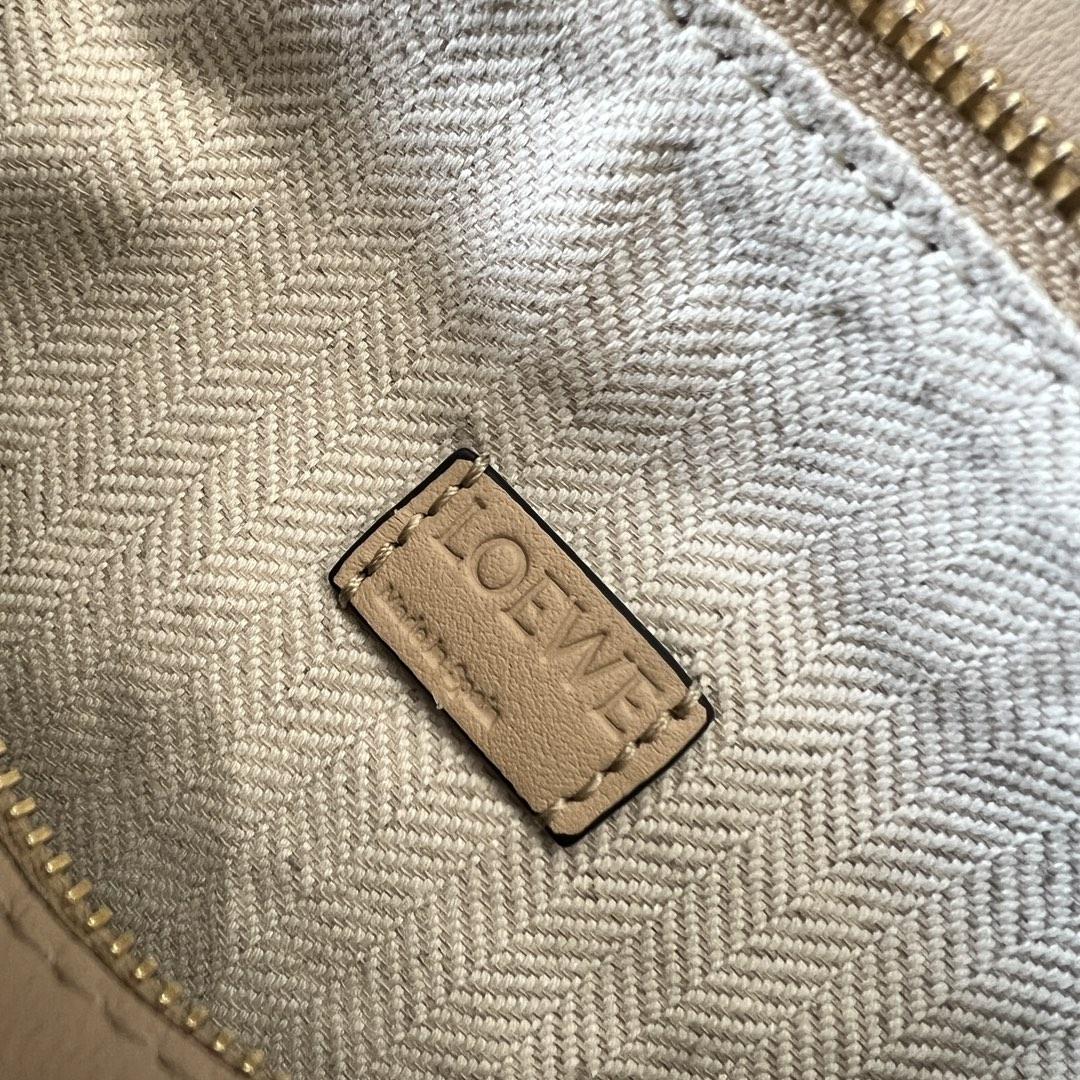 Loewe Mini Puzzle Bag In Classic Calfskin - PerfectKickZ
