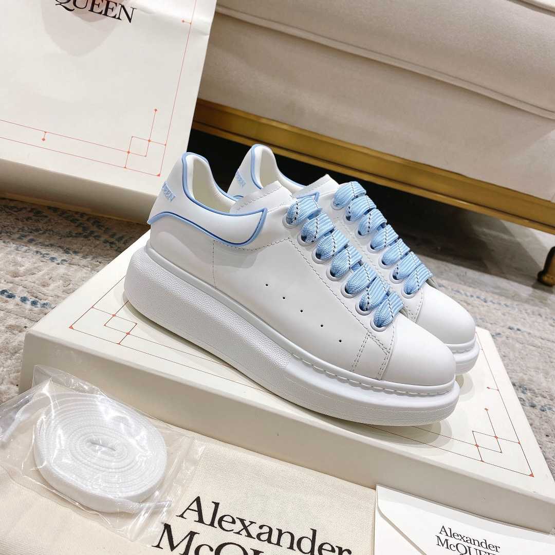 Alexander Mqueen Oversized Sneaker In White - PerfectKickZ