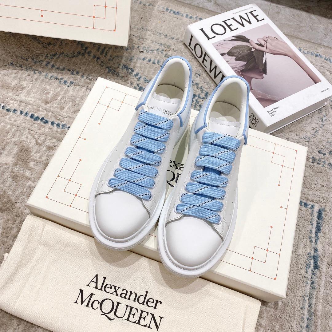Alexander Mqueen Oversized Sneaker In White - PerfectKickZ