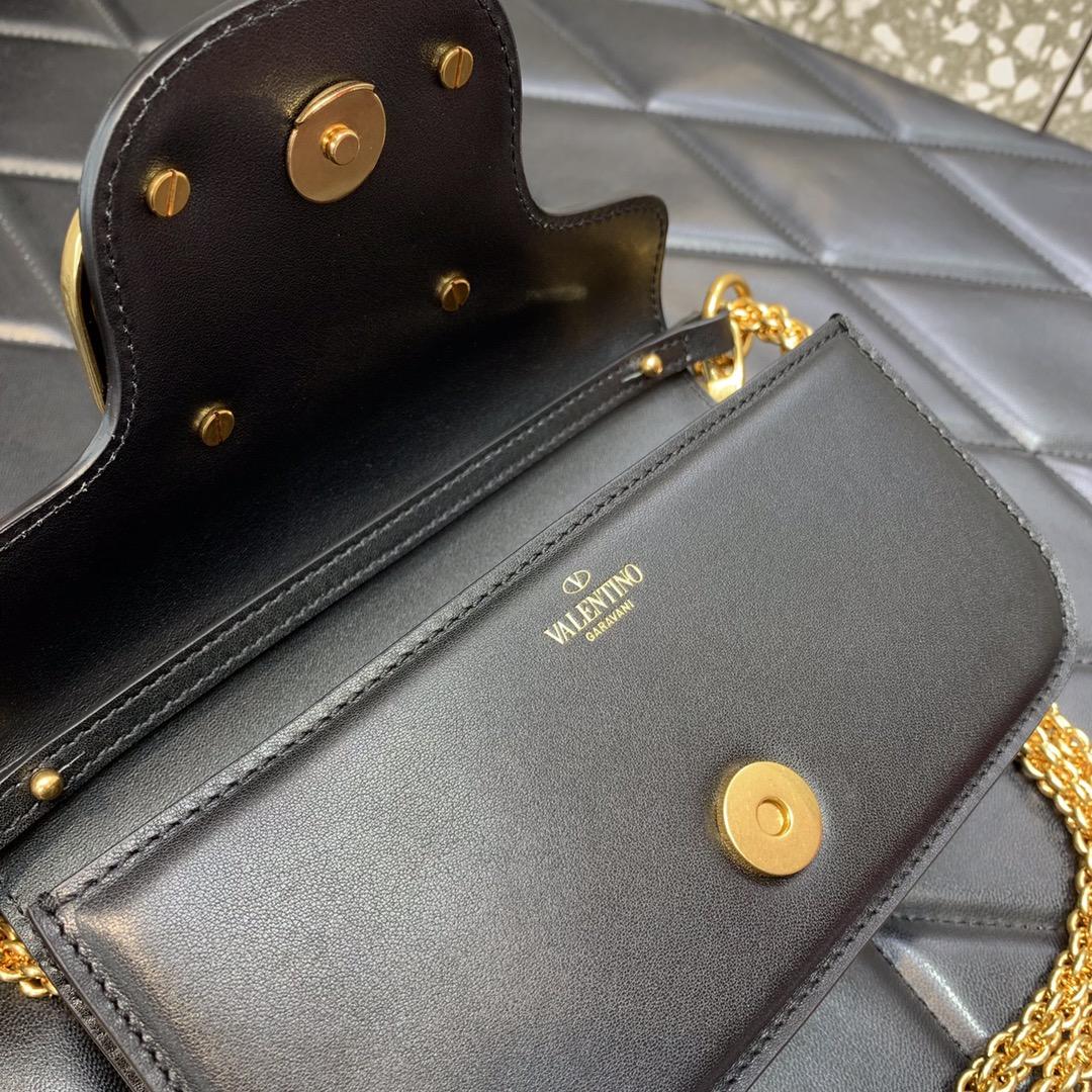 Valenti Locò Small Shoulder Bag In Calfskin - PerfectKickZ