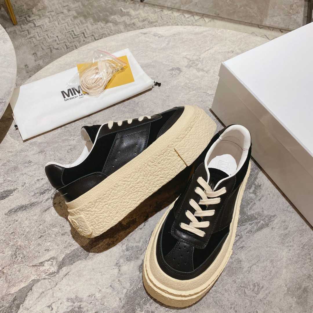 Maison Margiela Panelled Low-Top Sneakers - PerfectKickZ