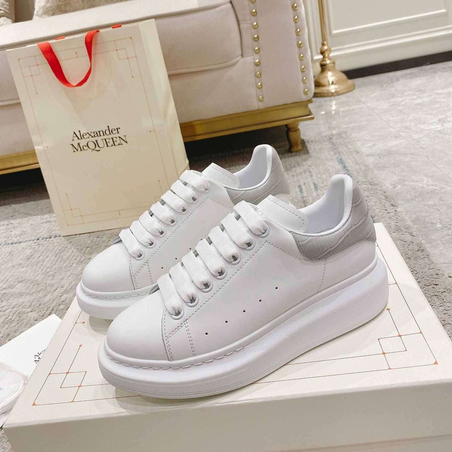 Alexander Mqueen Oversized Sneaker In White/Grey - PerfectKickZ