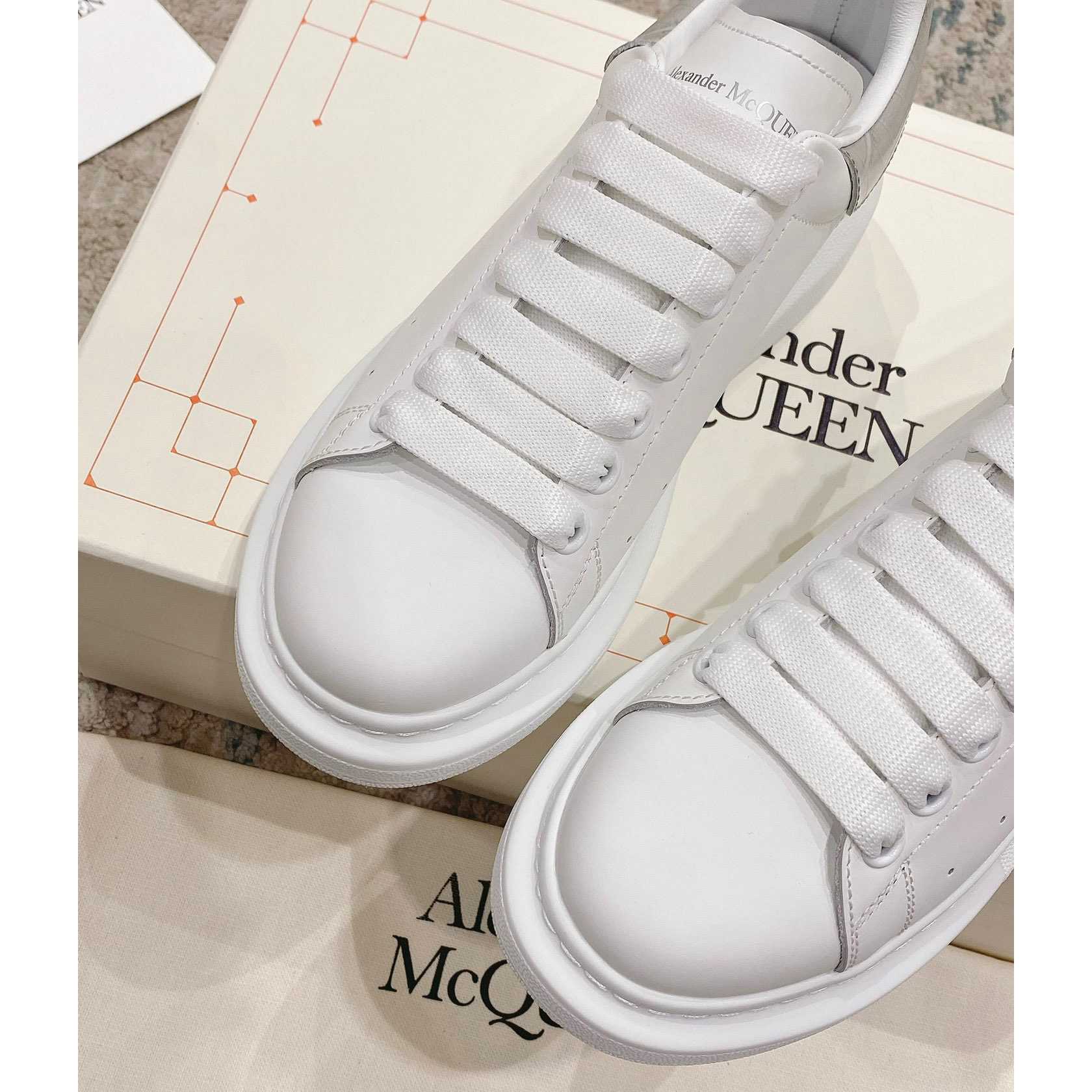 Alexander Mqueen Oversized Sneaker In White/Grey - PerfectKickZ