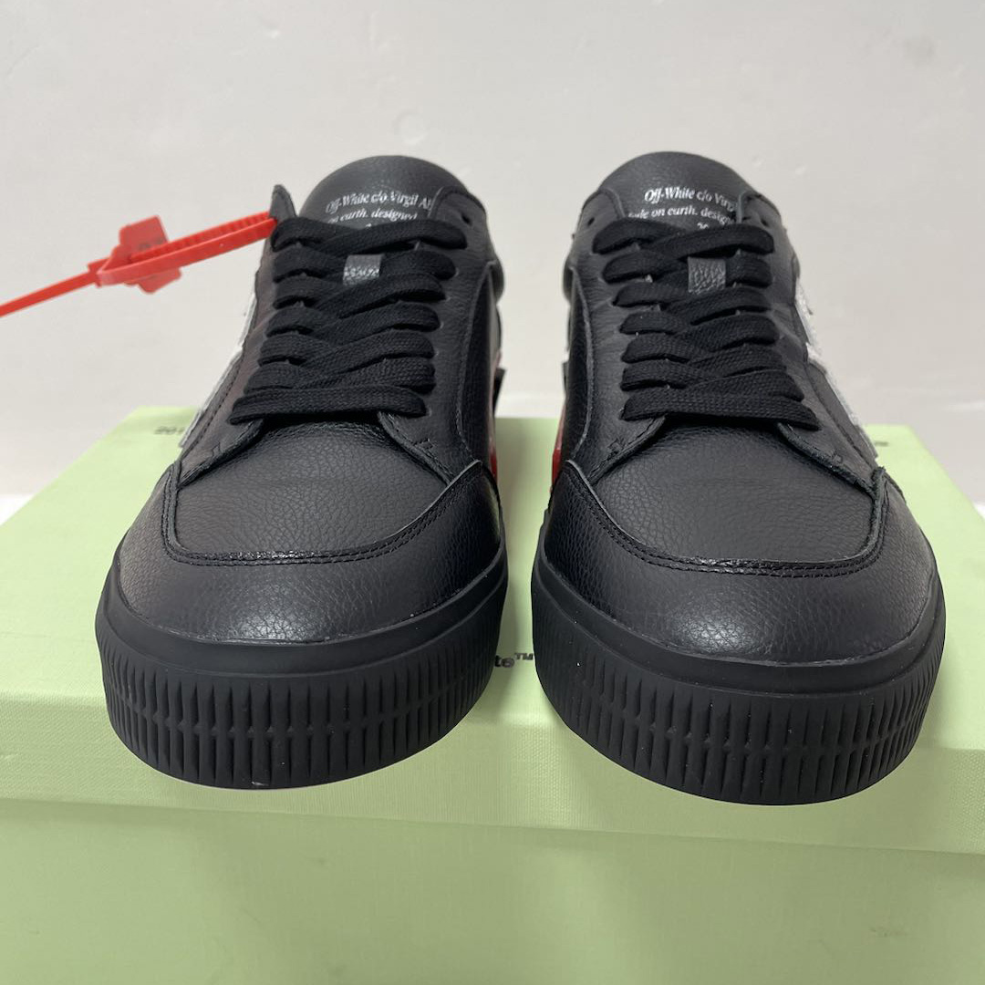 Off White Black Canvas Vulcanized Low Sneakers - PerfectKickZ