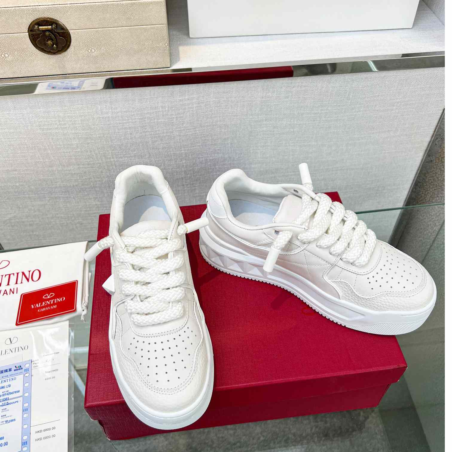 Valenti One Stud XL Nappa Leather Low-Top Sneaker - PerfectKickZ