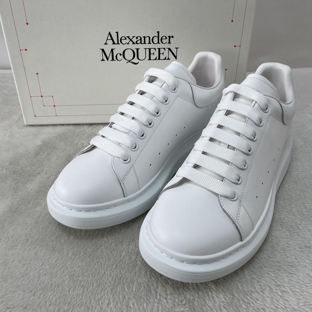 Alexander Mqueen Oversized Sneaker In White - PerfectKickZ