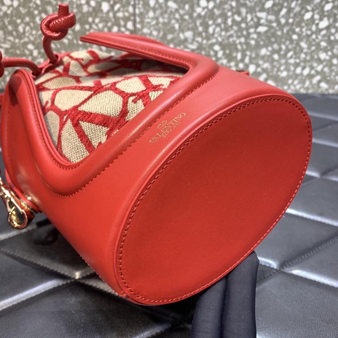 Valenti Le Cinquième Toile Iconographe Bucket Bag - PerfectKickZ