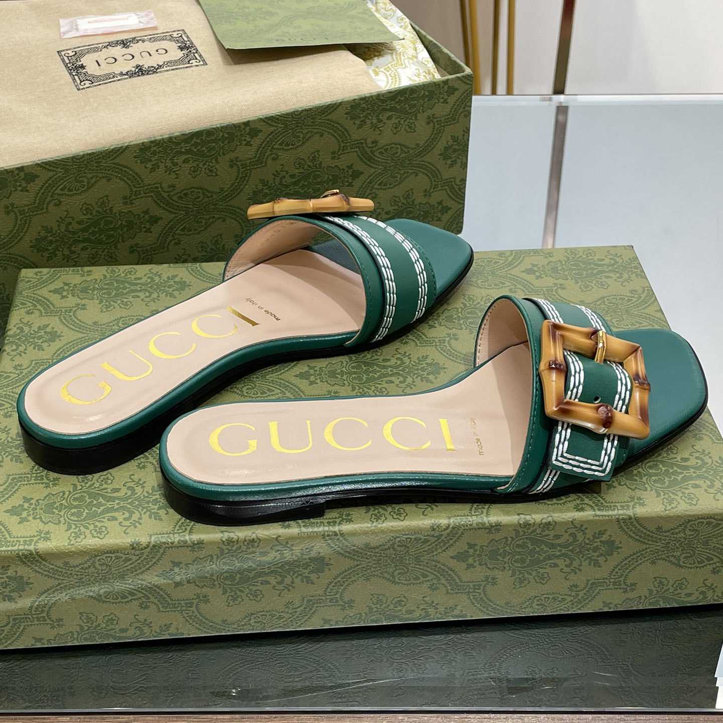 Gucci Women's Slide Sandal With Bamboo Buckle - PerfectKickZ