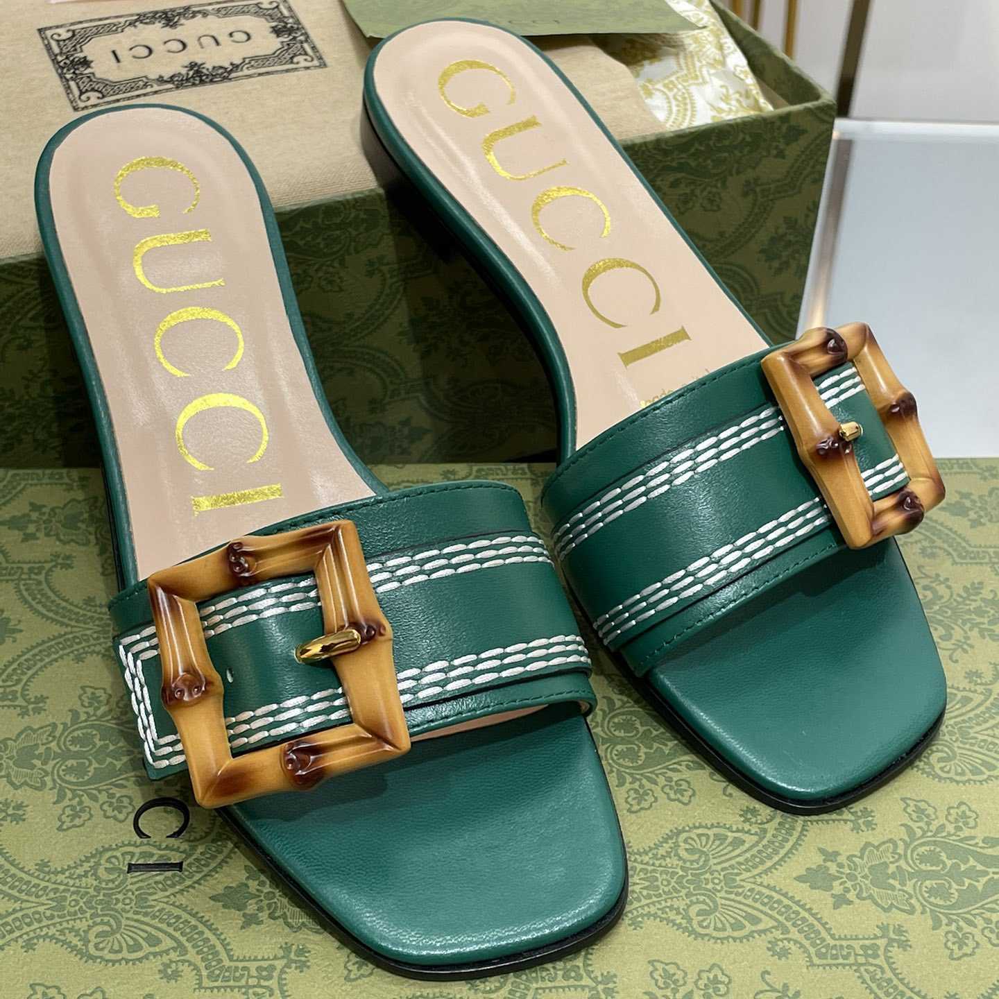 Gucci Women's Slide Sandal With Bamboo Buckle - PerfectKickZ