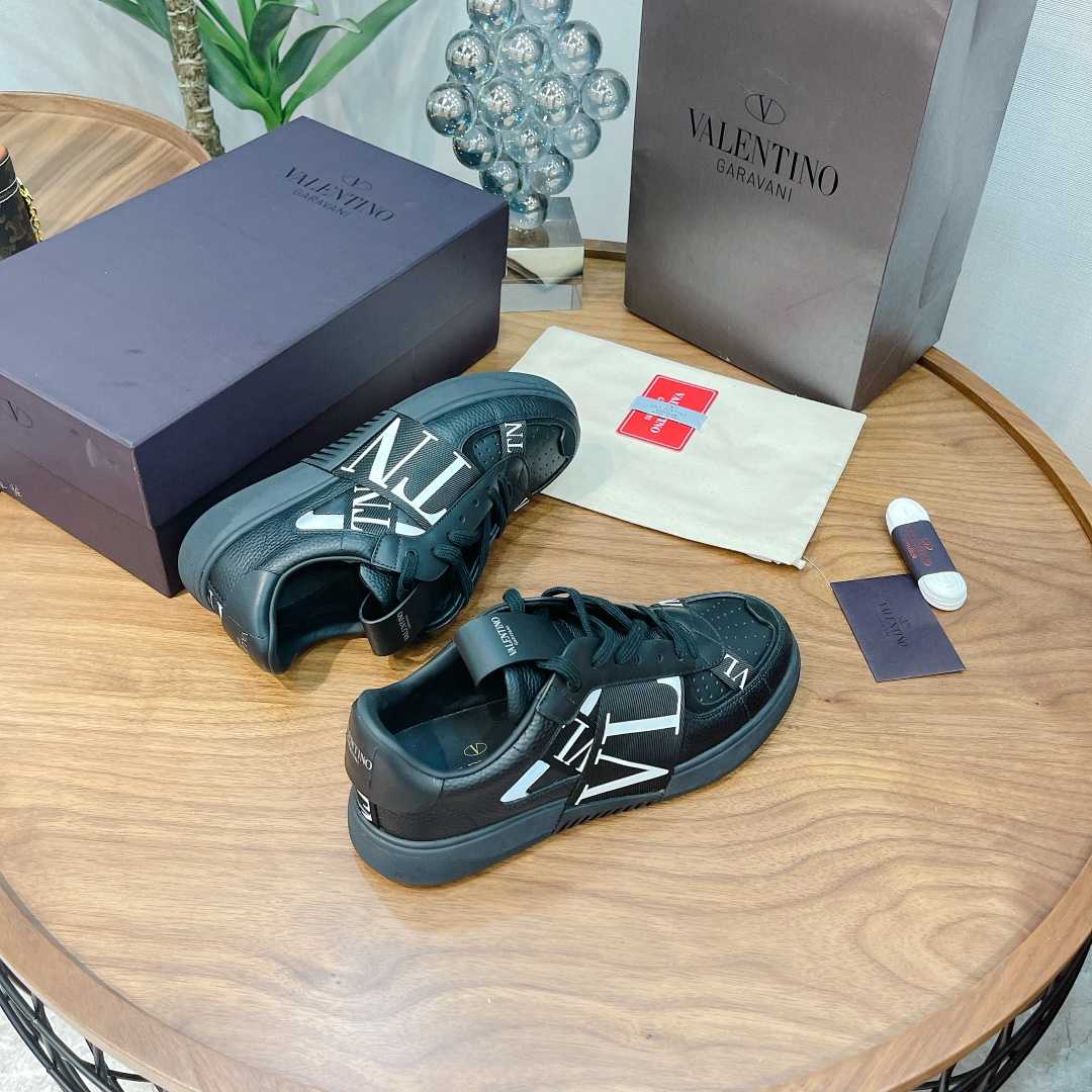 Valenti Low-top Calfskin VL7N Sneaker With Bands - PerfectKickZ