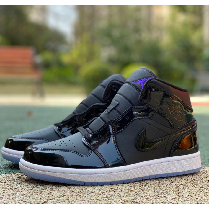 Nike Air Jordan 1 Mid SE Sneaker      DV1308-004 - PerfectKickZ