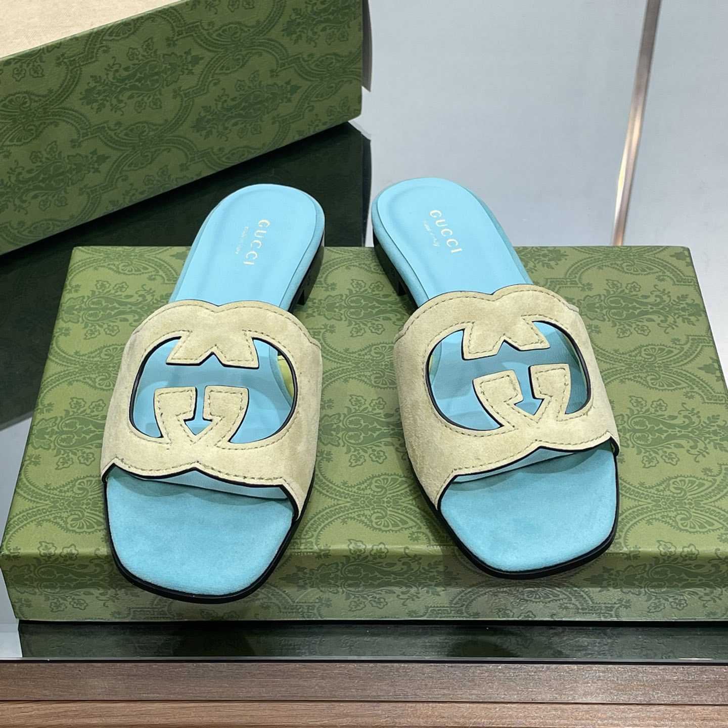 Gucci Women's Interlocking G Cut-out Slide Sandal - PerfectKickZ