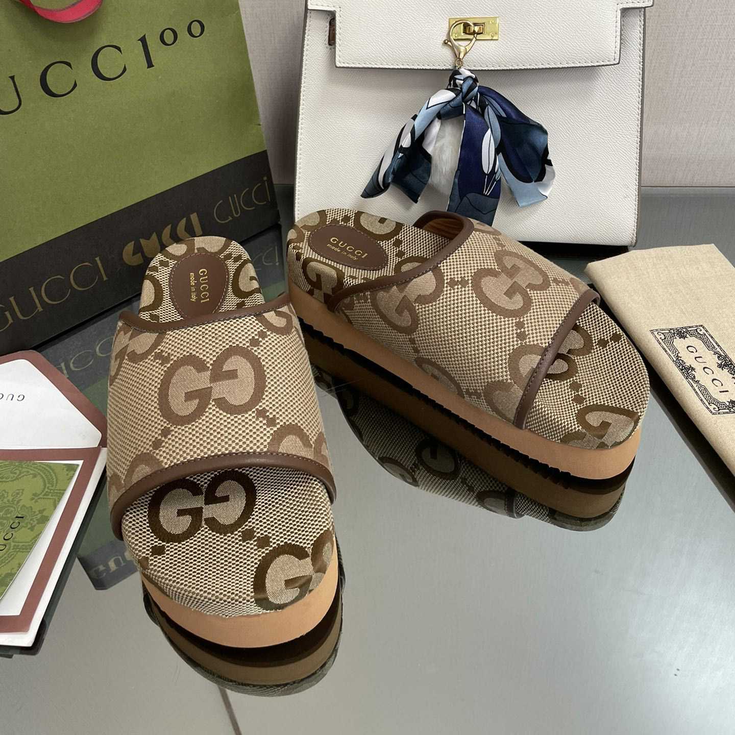 Gucci Women's Jumbo GG Platform Slide - PerfectKickZ