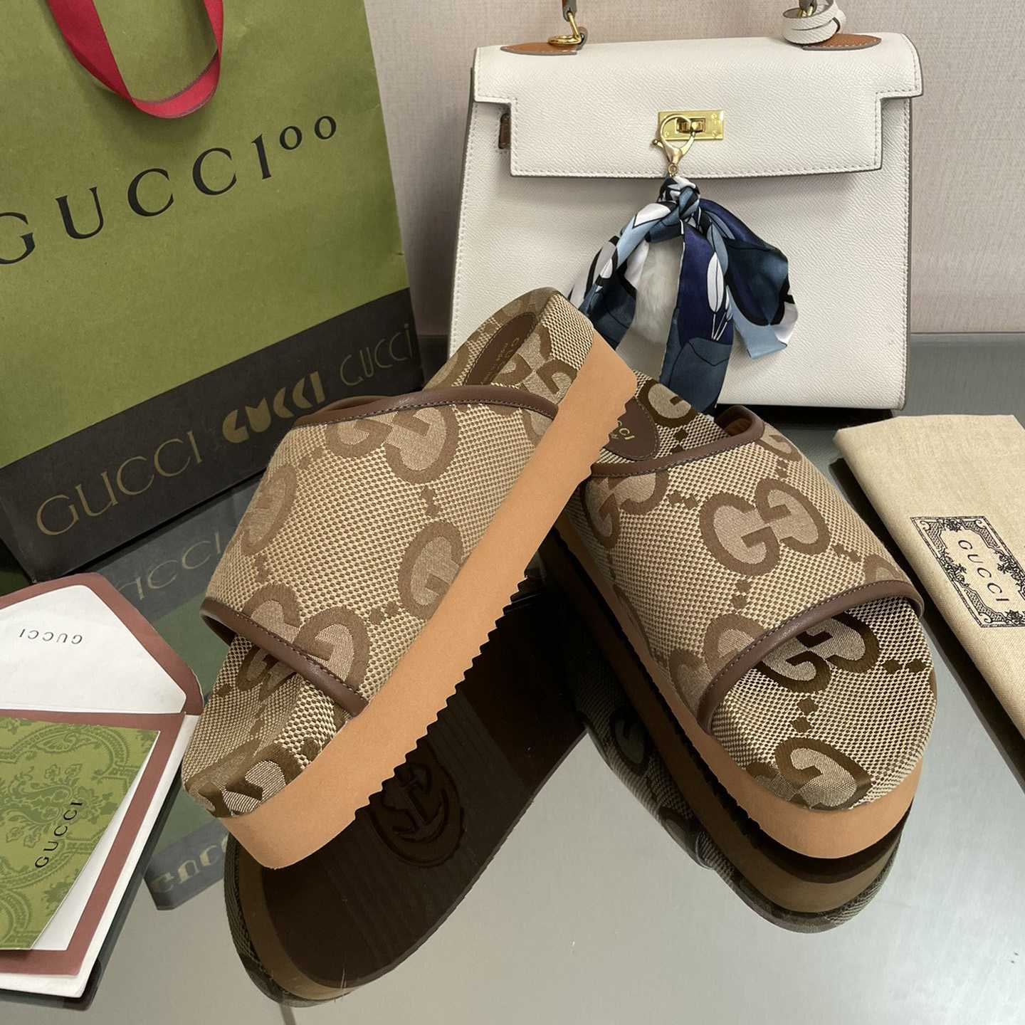 Gucci Women's Jumbo GG Platform Slide - PerfectKickZ