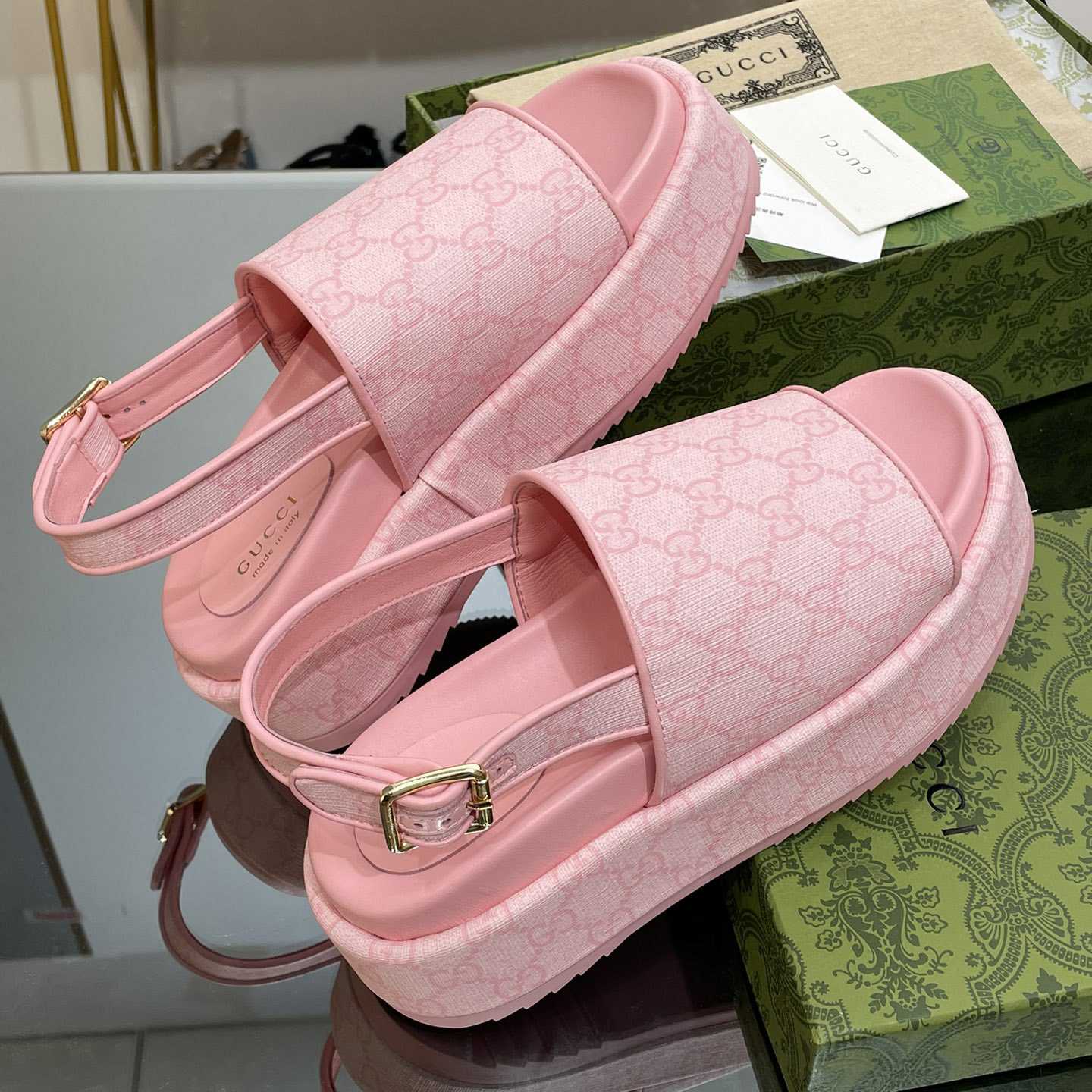 Gucci Women's Platform GG Sandal - PerfectKickZ